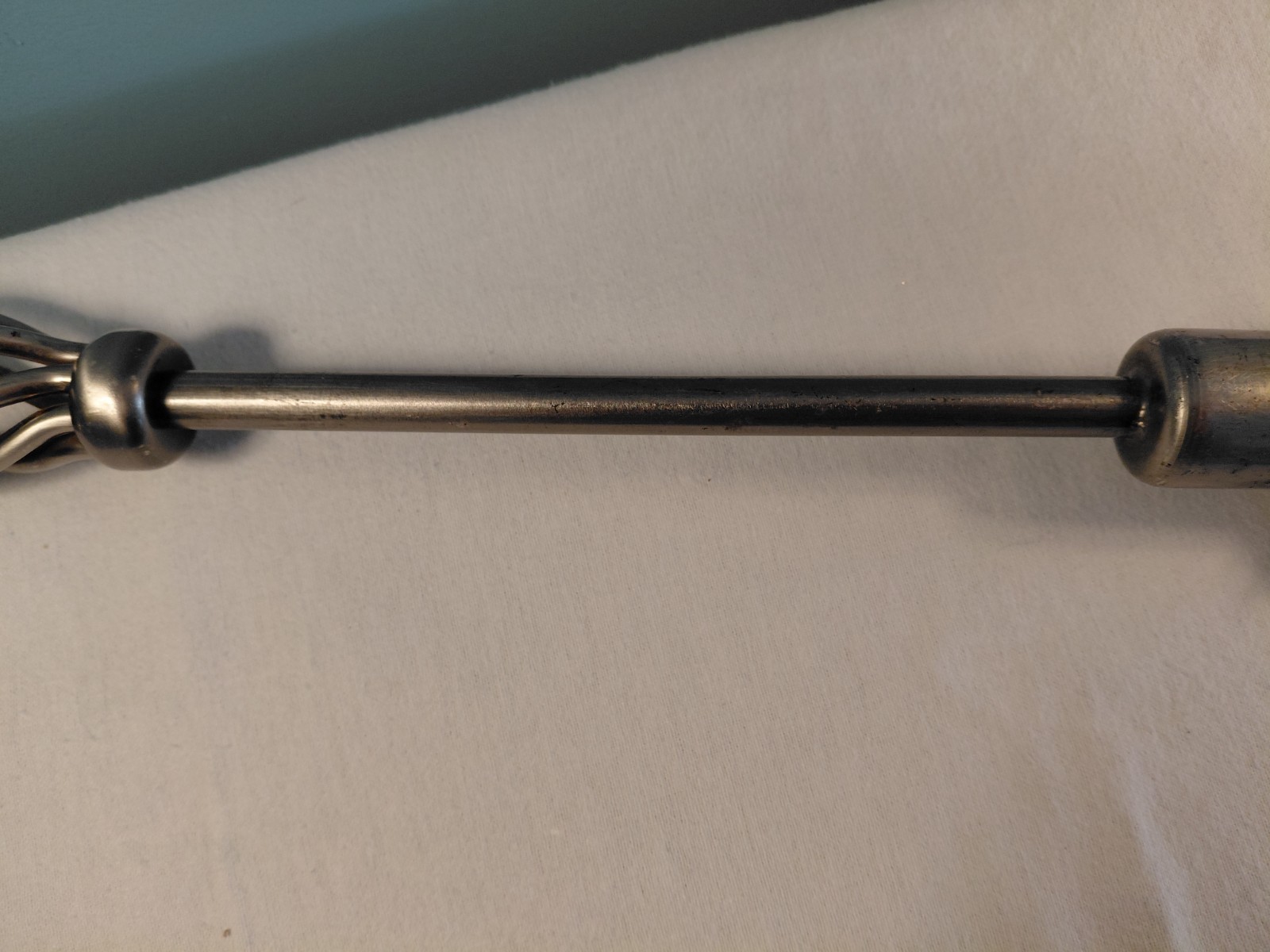 VTG Whisk Hand Broom Wire Wrap, Decorative Metal Handle, Replaceable Straw