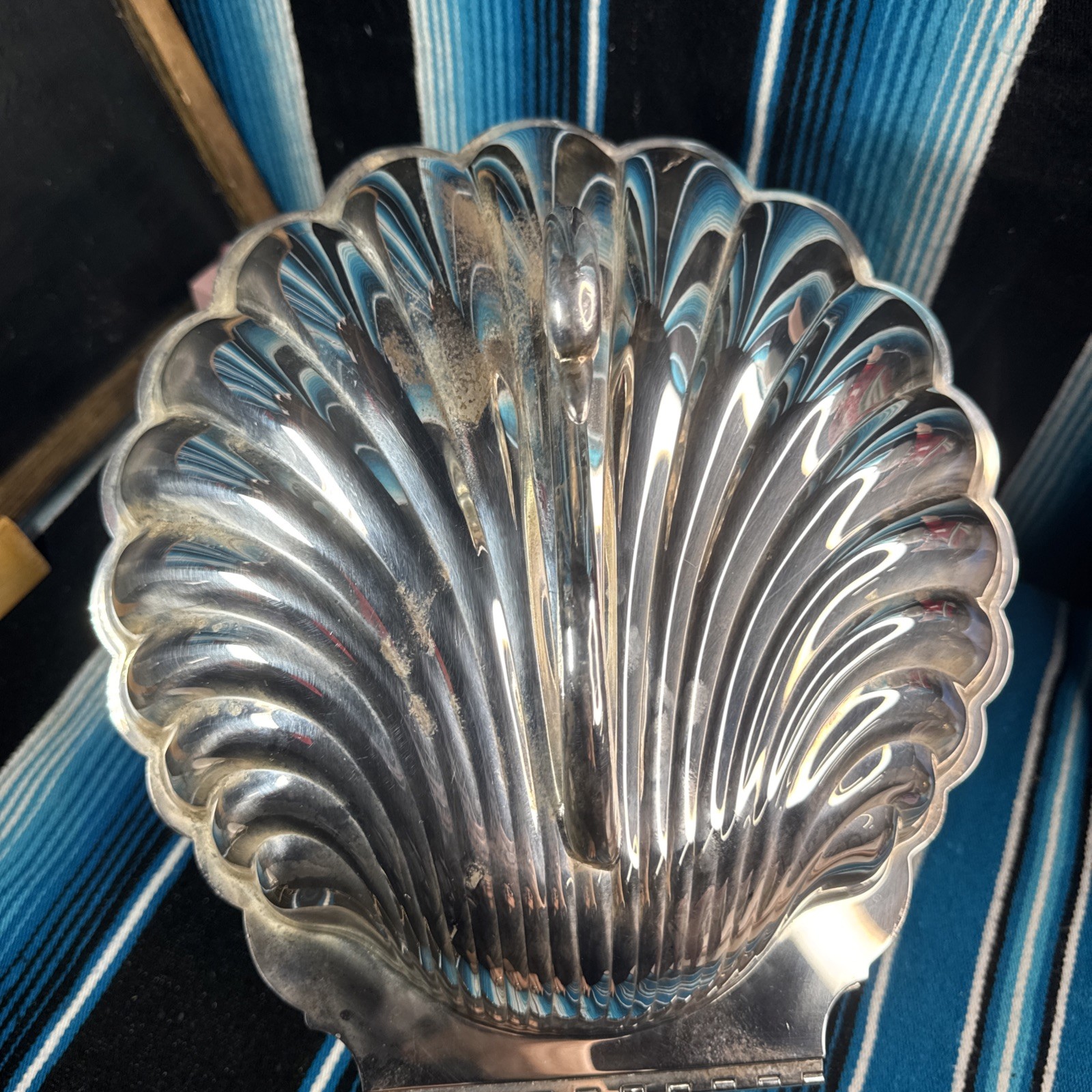 Leonard Silverplate Swan Clam Shell Hinged Server Figural Handle VTG