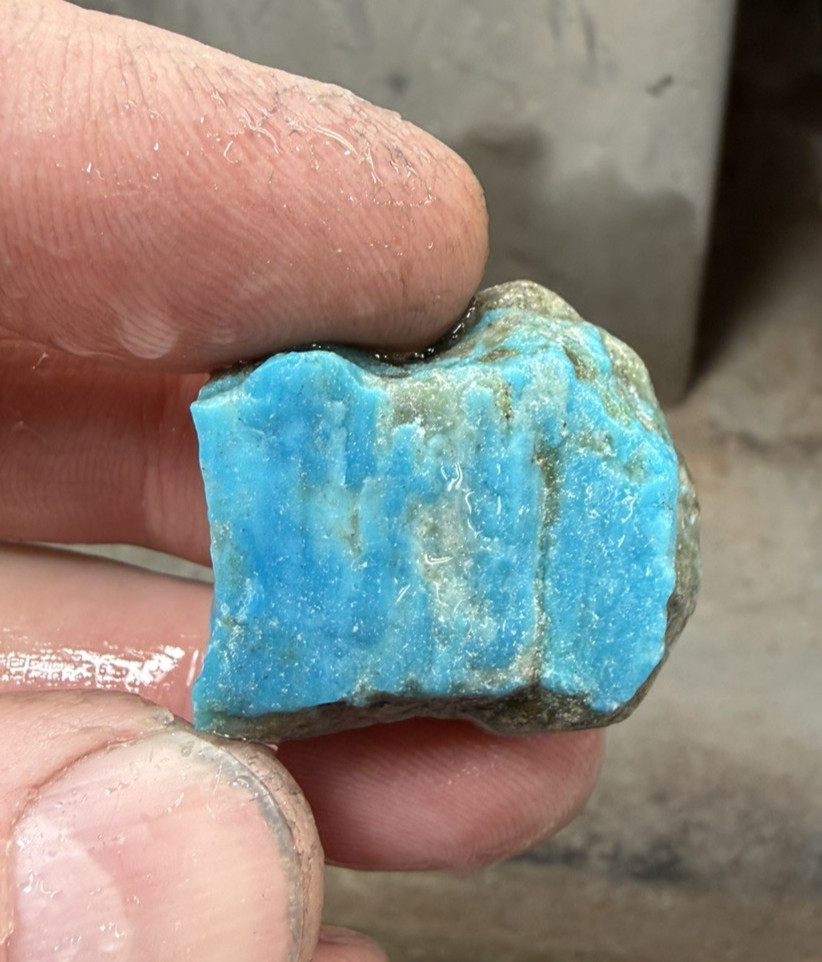 Kingman Turquoise stabilized high grade rough 12.9 grams