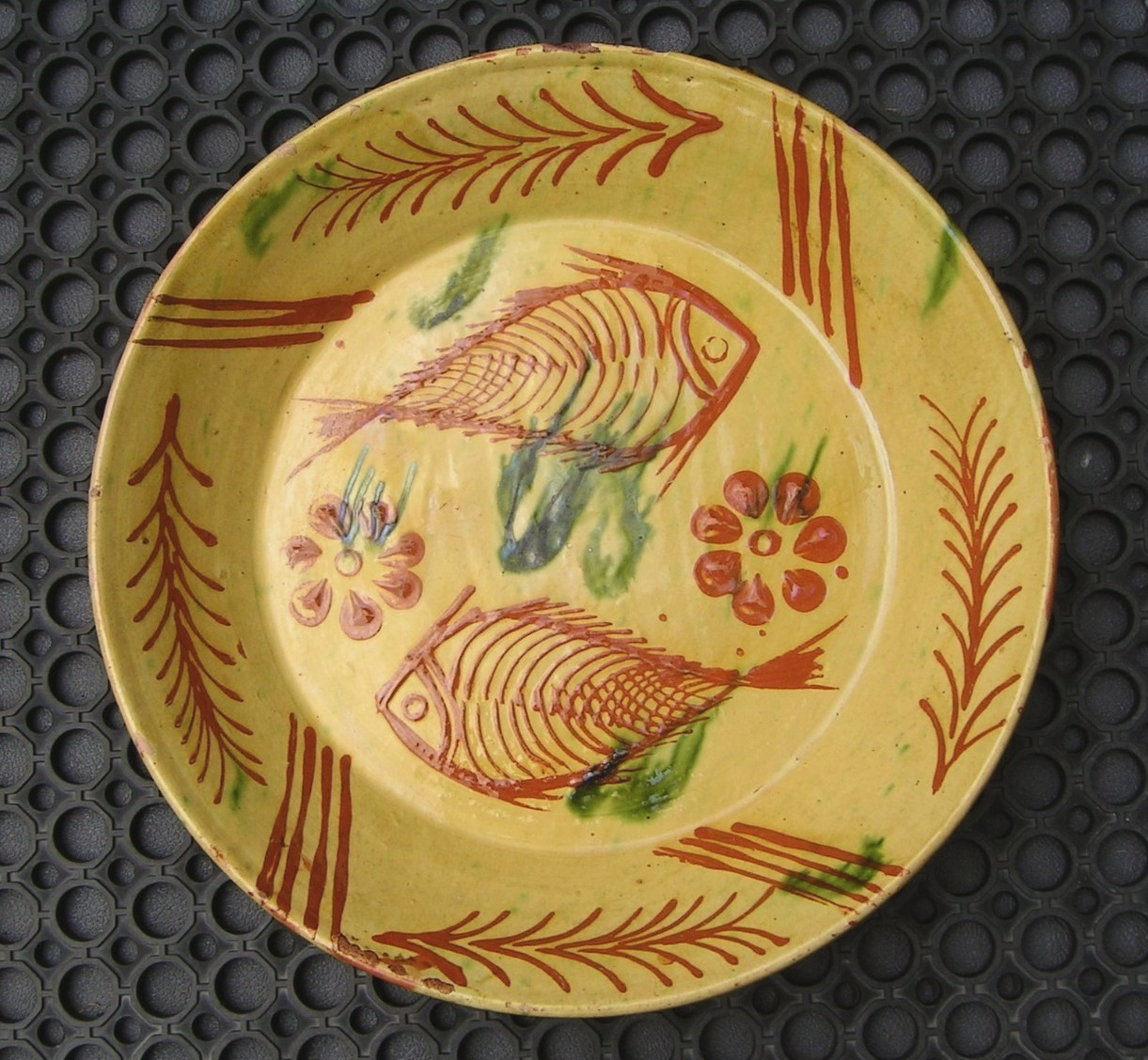 19th c Redware Slip Fish Decorated Bowl 16 inches