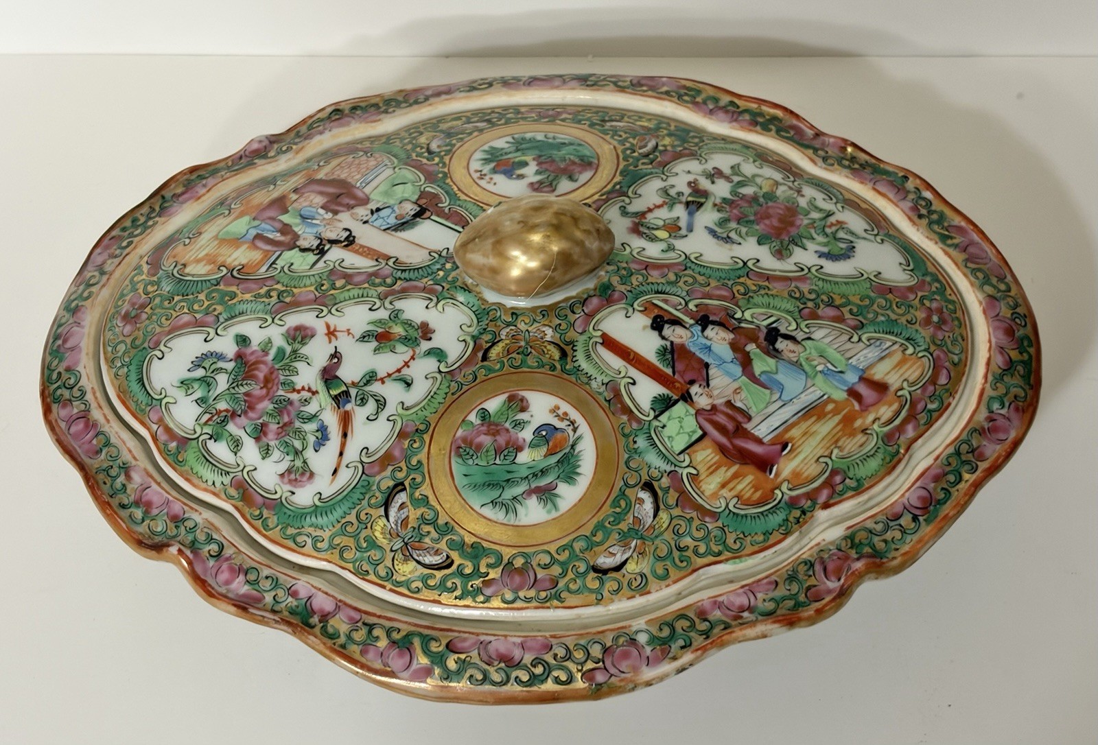 C1860 Antique Chinese Famille Rose Medallion Covered Serving Bowl 10.5 X 8.5