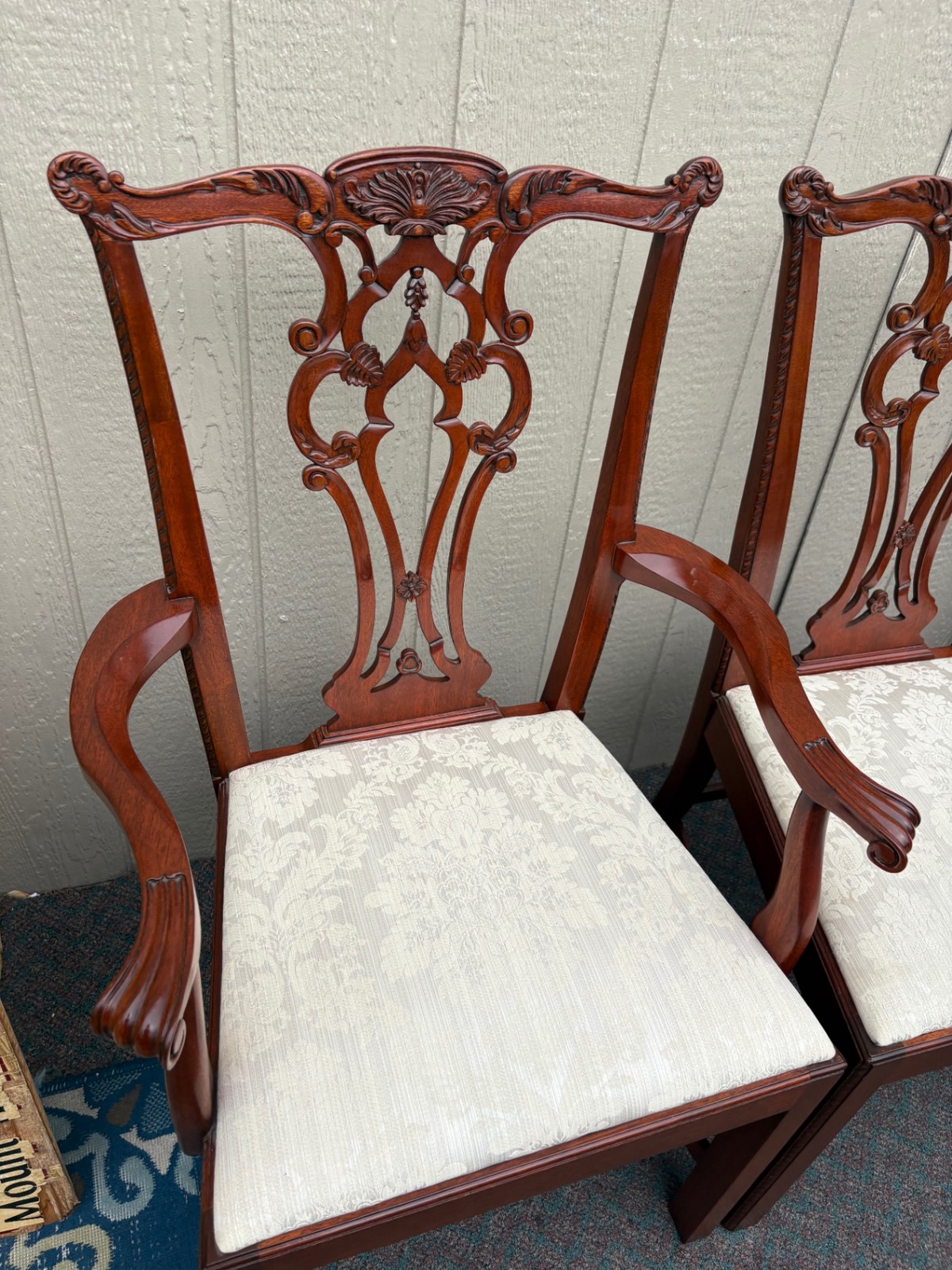67877 Chippendale Style Dining Table with 1 leaf + 8 Carved Chairs in Mahogany