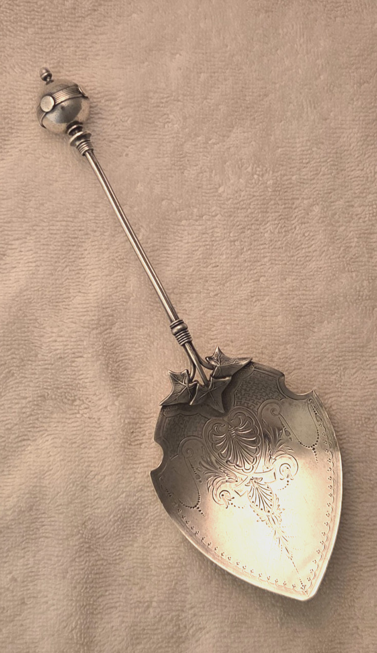 GORHAM Sterling Silver Ball End & Ivy PIE DESSERT SERVER 9 5/8″ Back Monogram