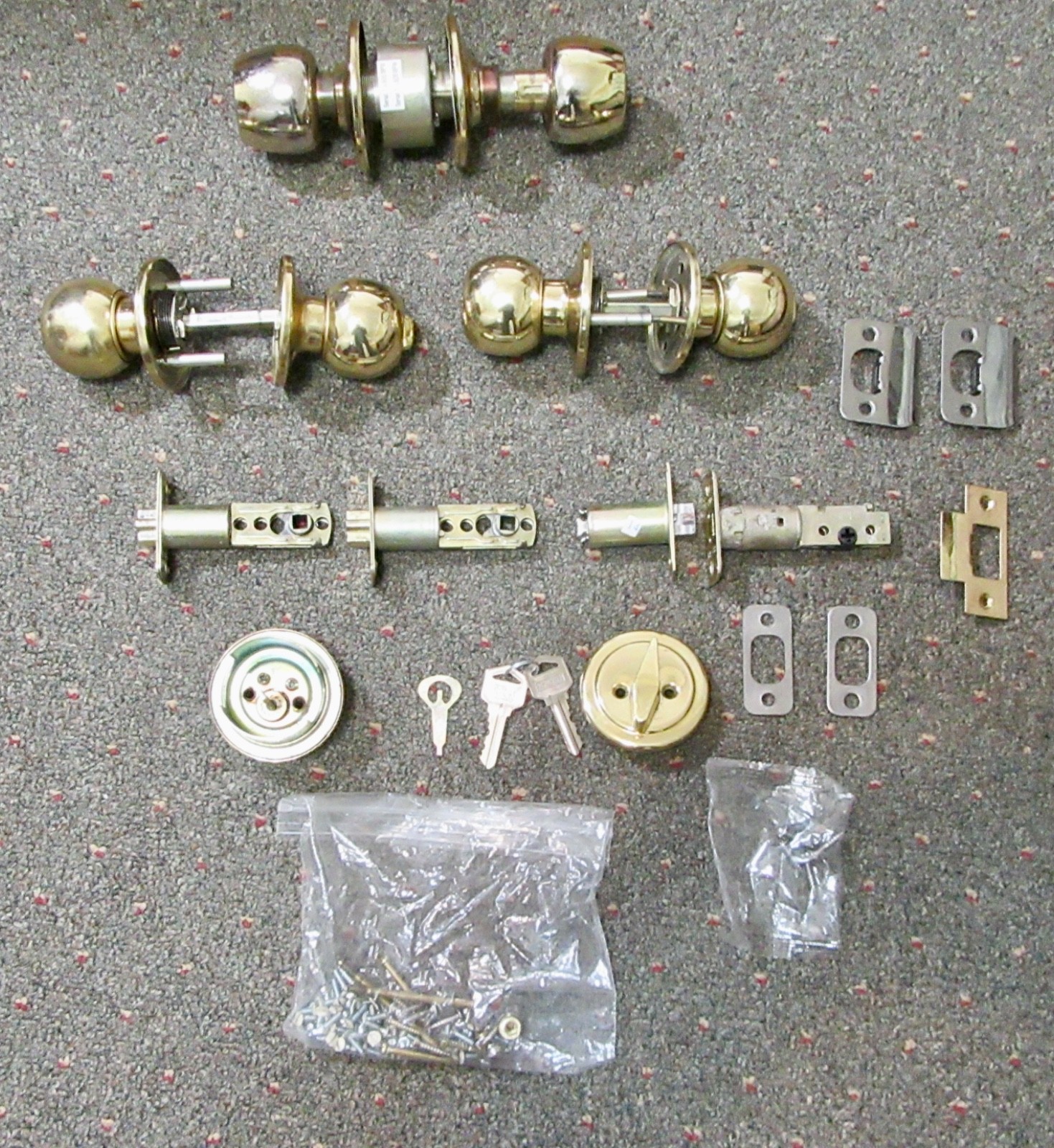 Yale / Prospec Door Knobs, Locks, Striker Plates For Parts (18 Pieces)