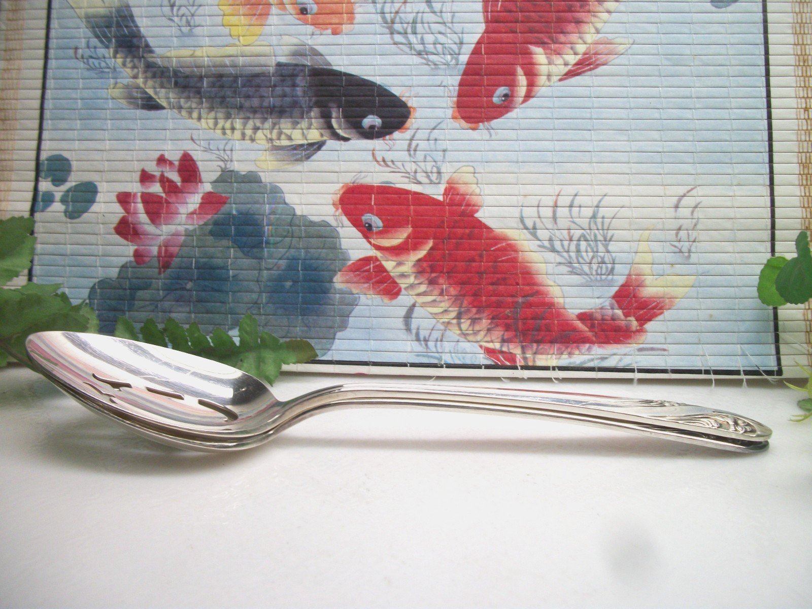 2 International Silver Holmes & Edwards ROMANCE Pierced Serving Spoons 1952