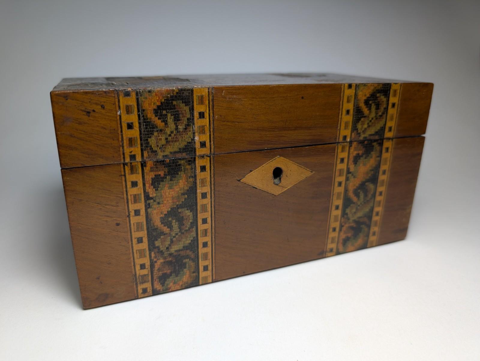 ANTIQUE VICTORIAN Tunbridge Ware INLAID MARQUETRY STORAGE SEWING WORK BOX