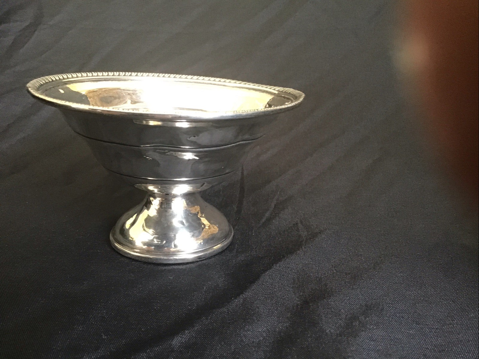 STERLING SILVER PEDESTAL 4.25” COMPOTE Bonbon DISH, GADROON Nulling Edge