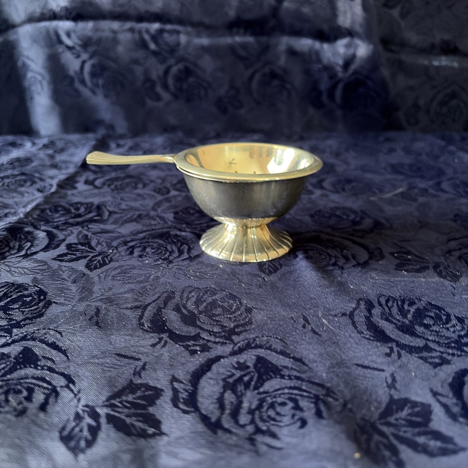 Vintage Douwe Egbert Silver Plated Tea Strainer And Drip Cup