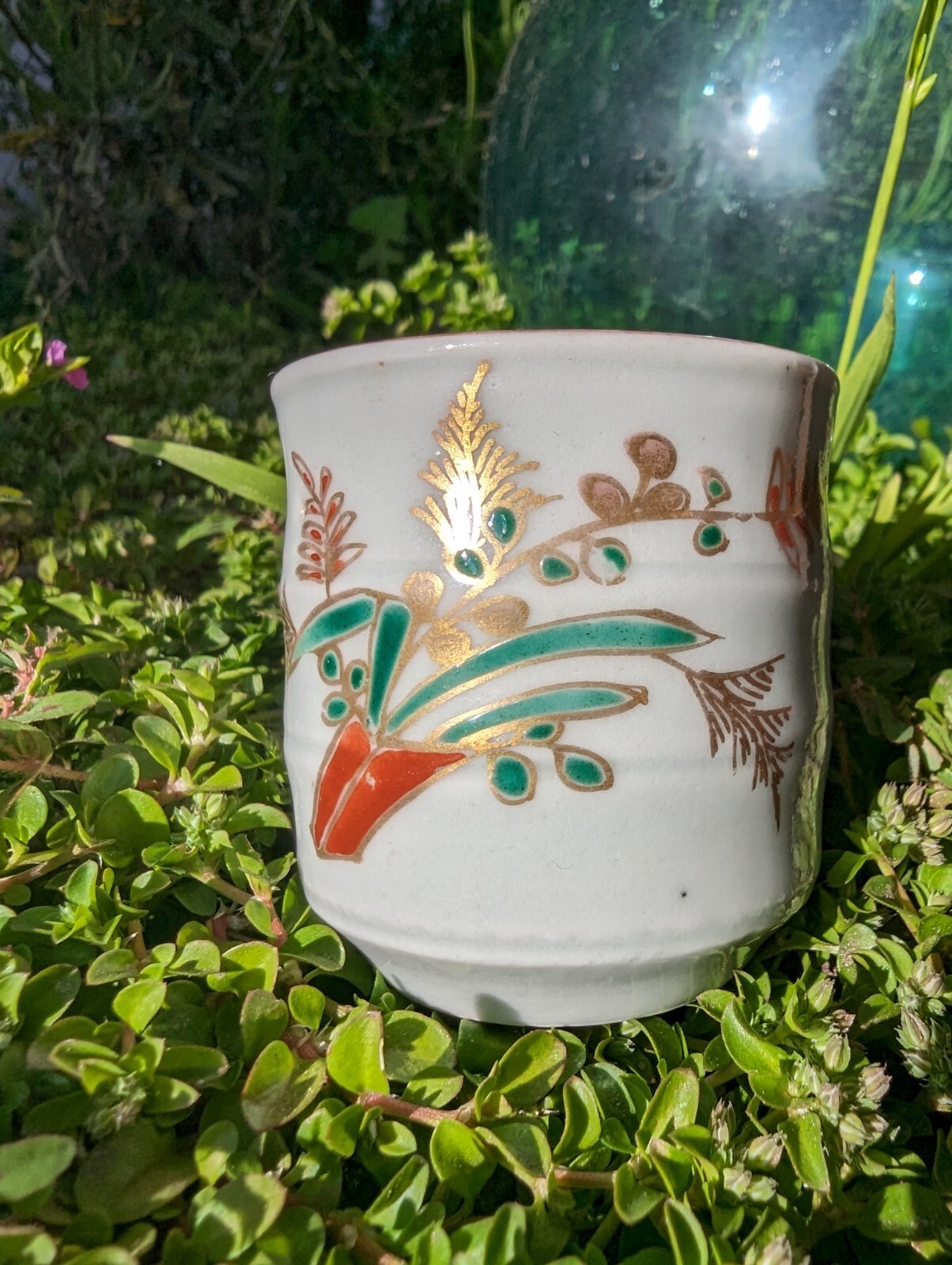Antique Japanese Arita Imari Porcelain Sake Cup Guinomi Ferns Flowers Edo Japan