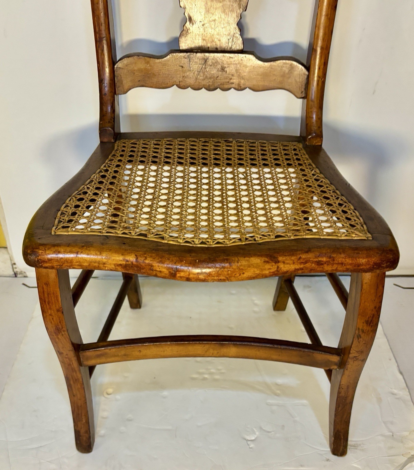 Early American Federal Period Bird’s Eye Tiger Maple Side Chair Cane Seat