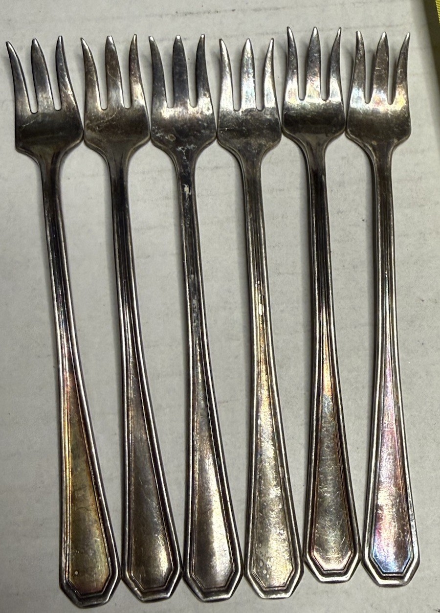 Set of 6 International Silver Cocktail/Seafood Forks Unpolished
