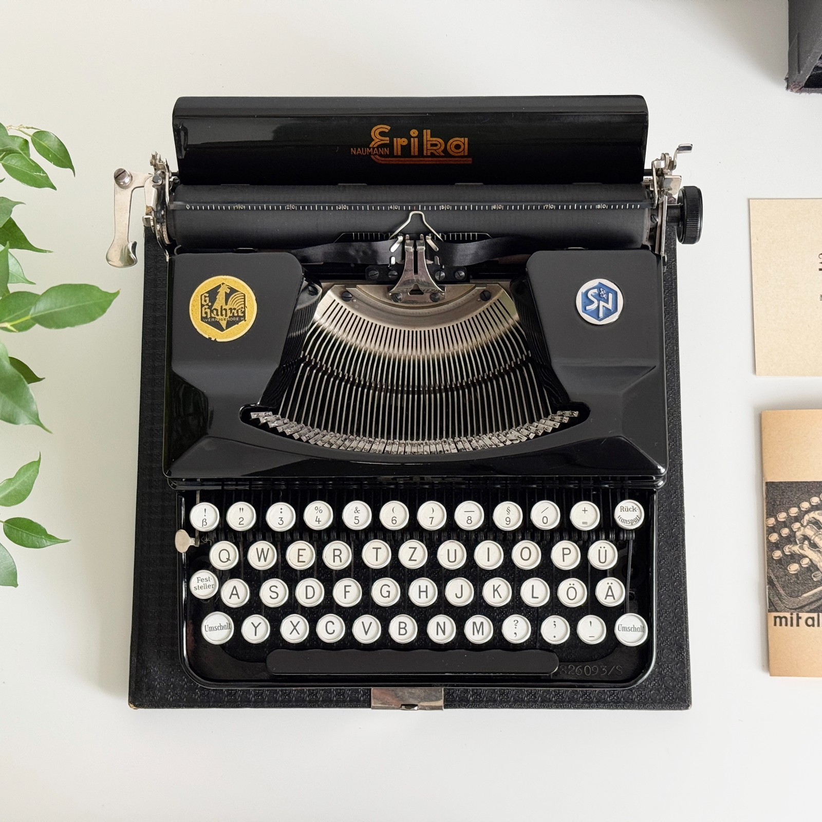 Erika S Typewriter | 1930s | Working | Serviced | UPS 3-Day to US/CAN