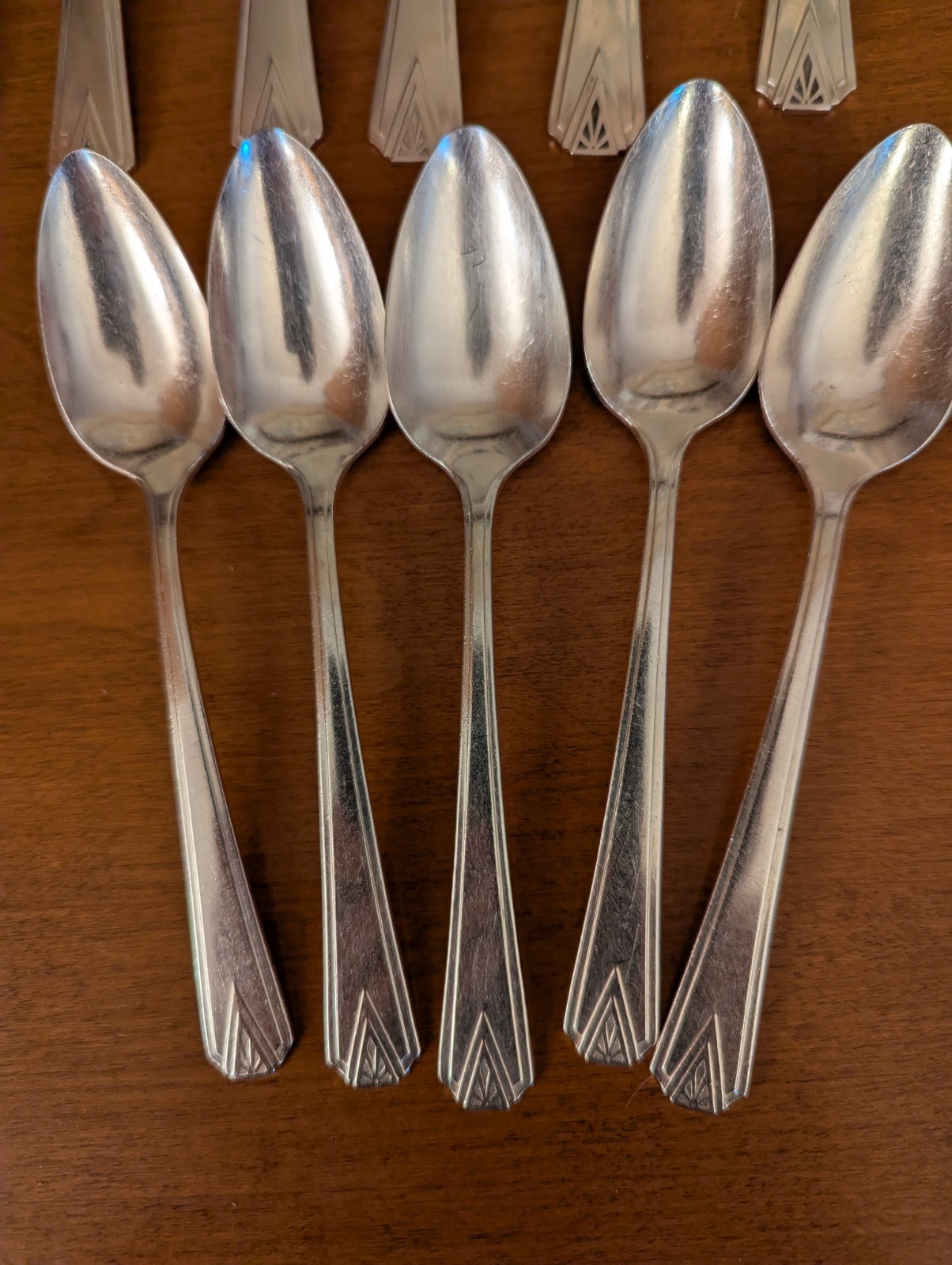 13-VINTAGE DEAUVILLE SILVERPLATE (8) TABLESPOONS(5) TEASPOONS ONEIDA COMMUNITY