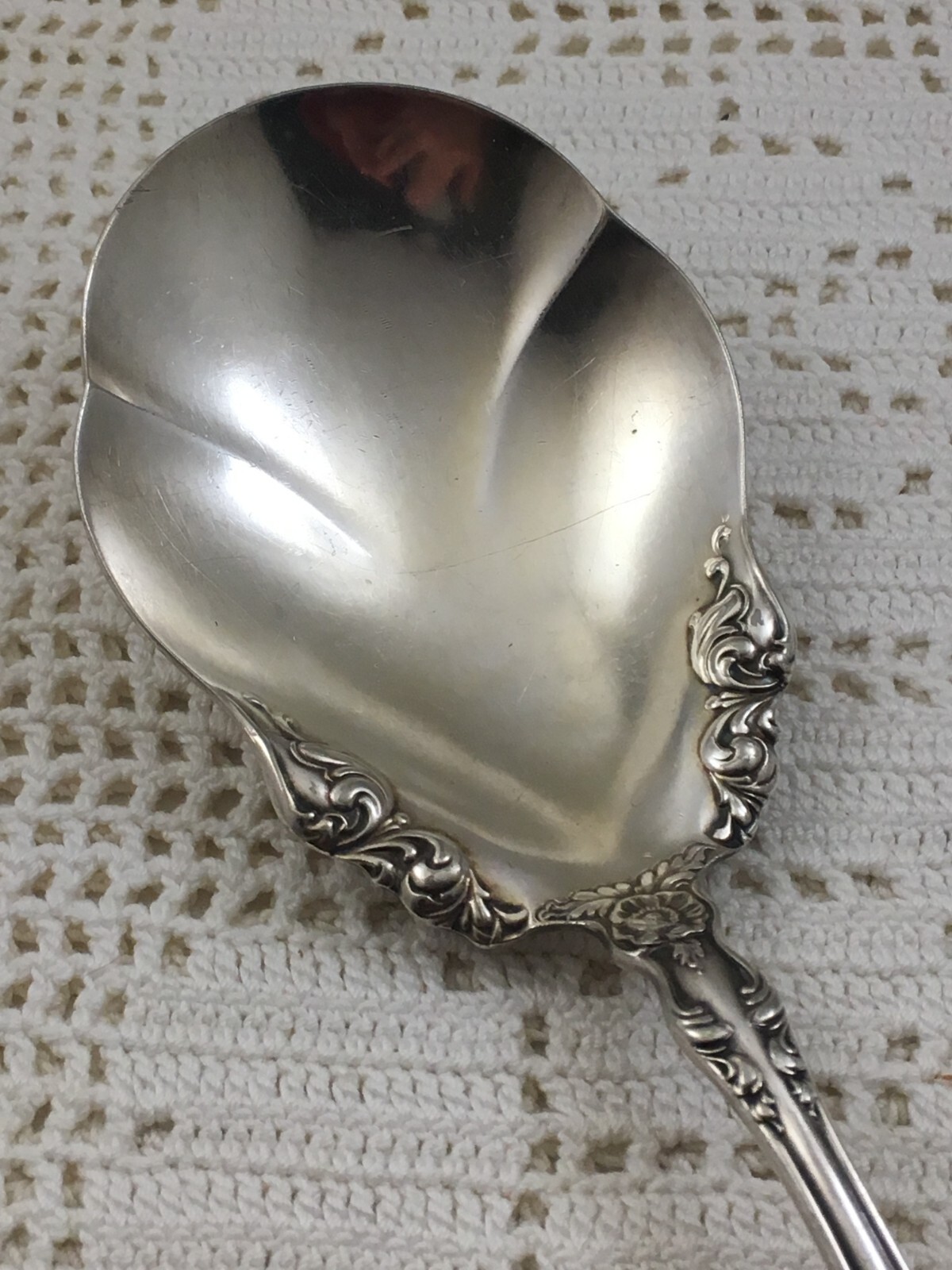 International ORIENT-VENICE Silverplate Casserole Spoon Holmes Edwards