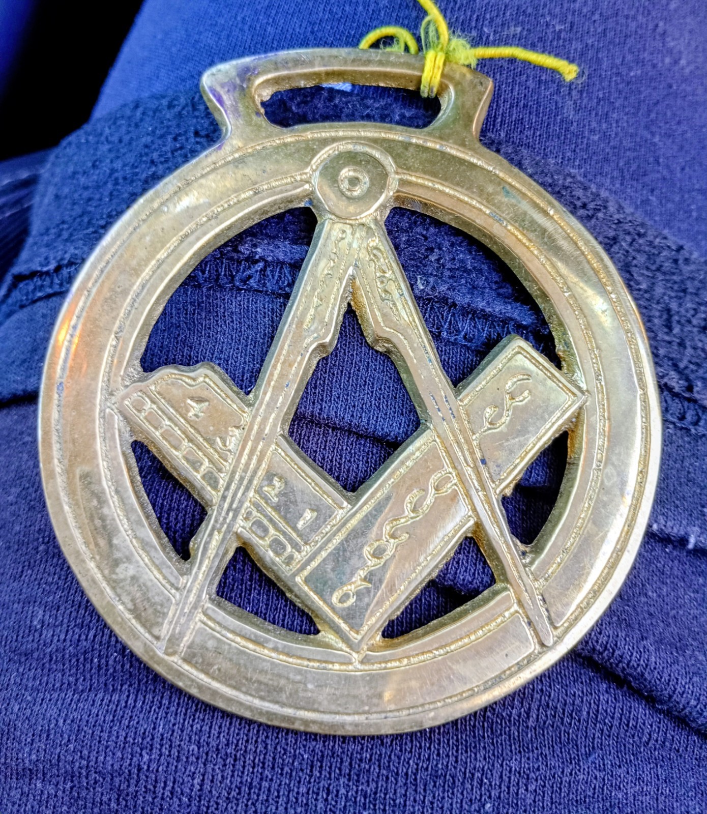2 unique heavy solid brass detailed freemason design ashtrays