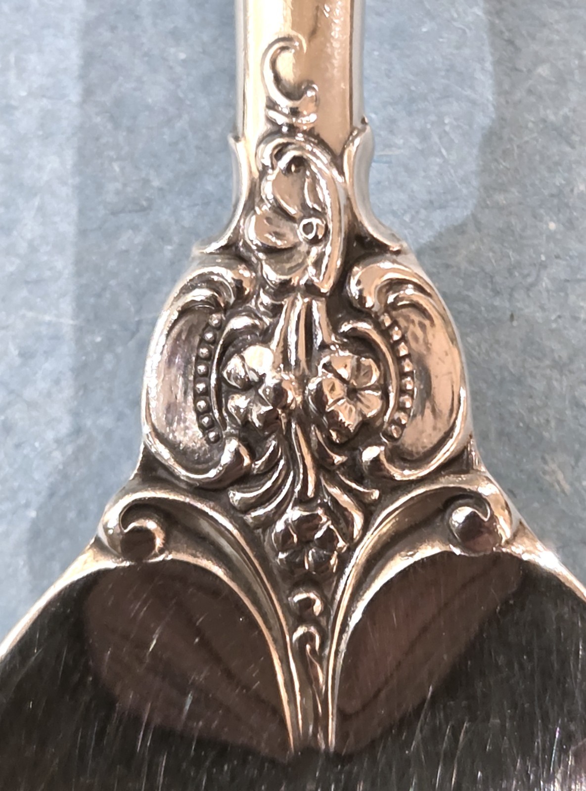 Wallace – Grande Baroque – 1941 – Sterling Silver Jelly Server