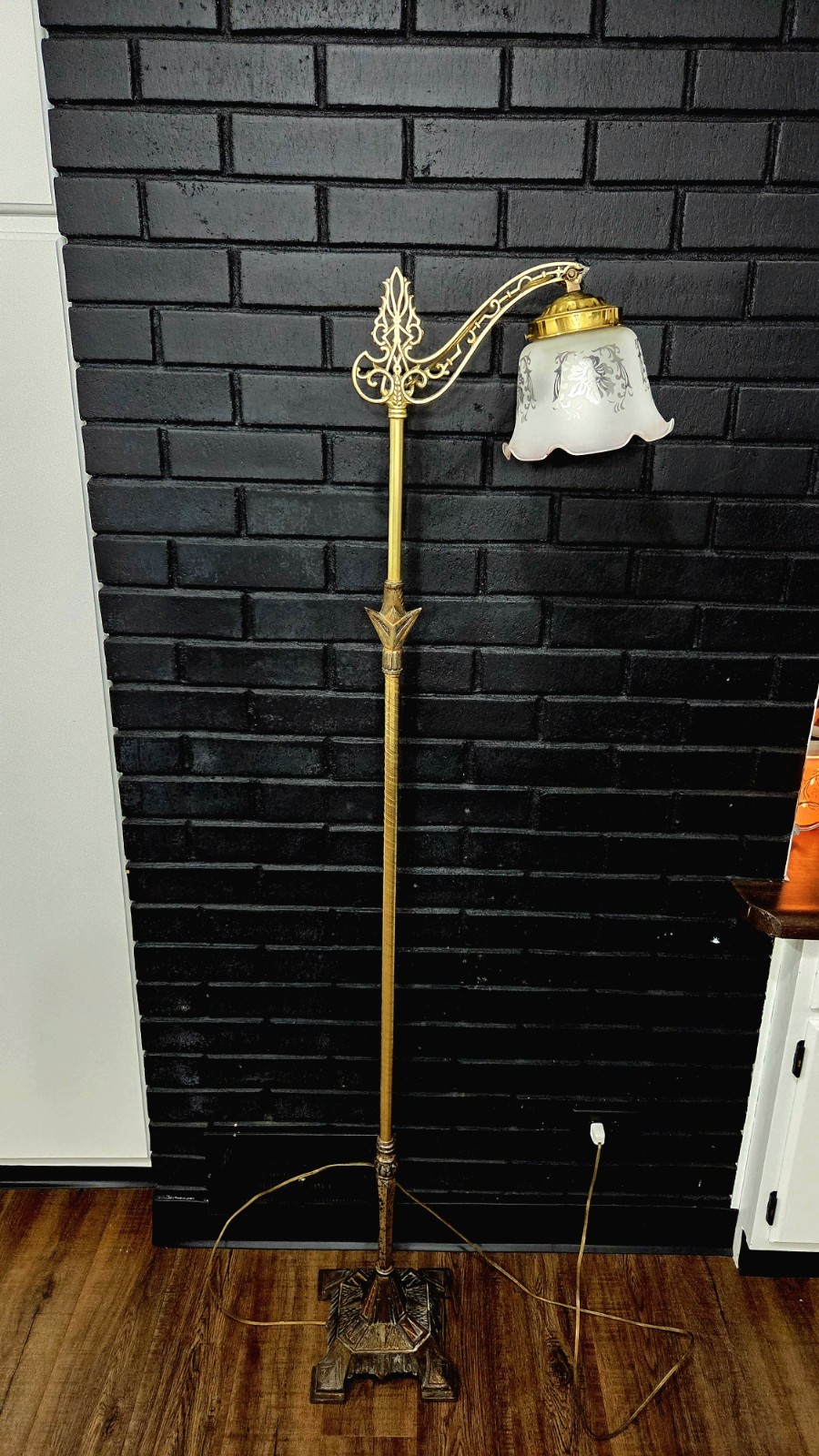 Antique Ornate Victorian Cast Iron & Brass Floor Lamp