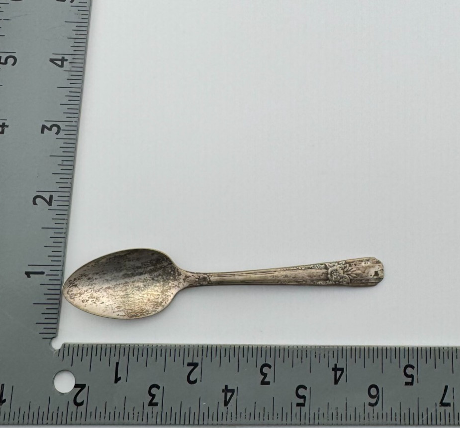 Vernon Silver Plate La Rose Pattern teaspoon Floral Silverplate