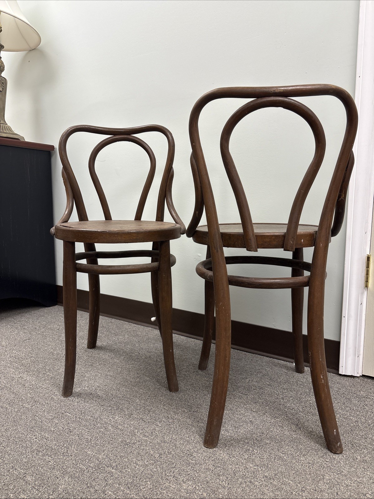 Antique Vintage Wooden Thonet Style Cafe Chairs Set Of 4 (2 Pictured) 18” High