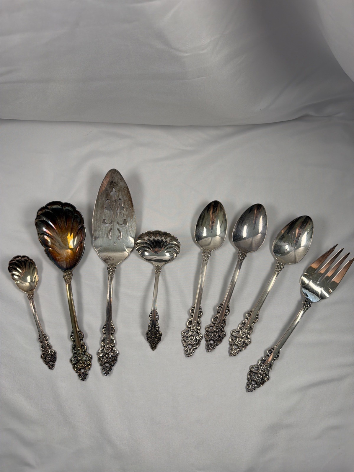 8 International Deep Silver Rochambeau Silverplate Serving Pieces