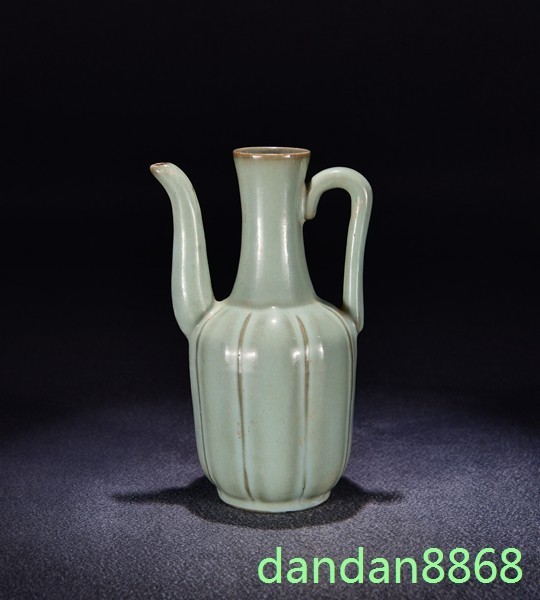 8.4″China Song Dynasty ru Kiln Porcelain Court Wine vessel flagon pot Statue