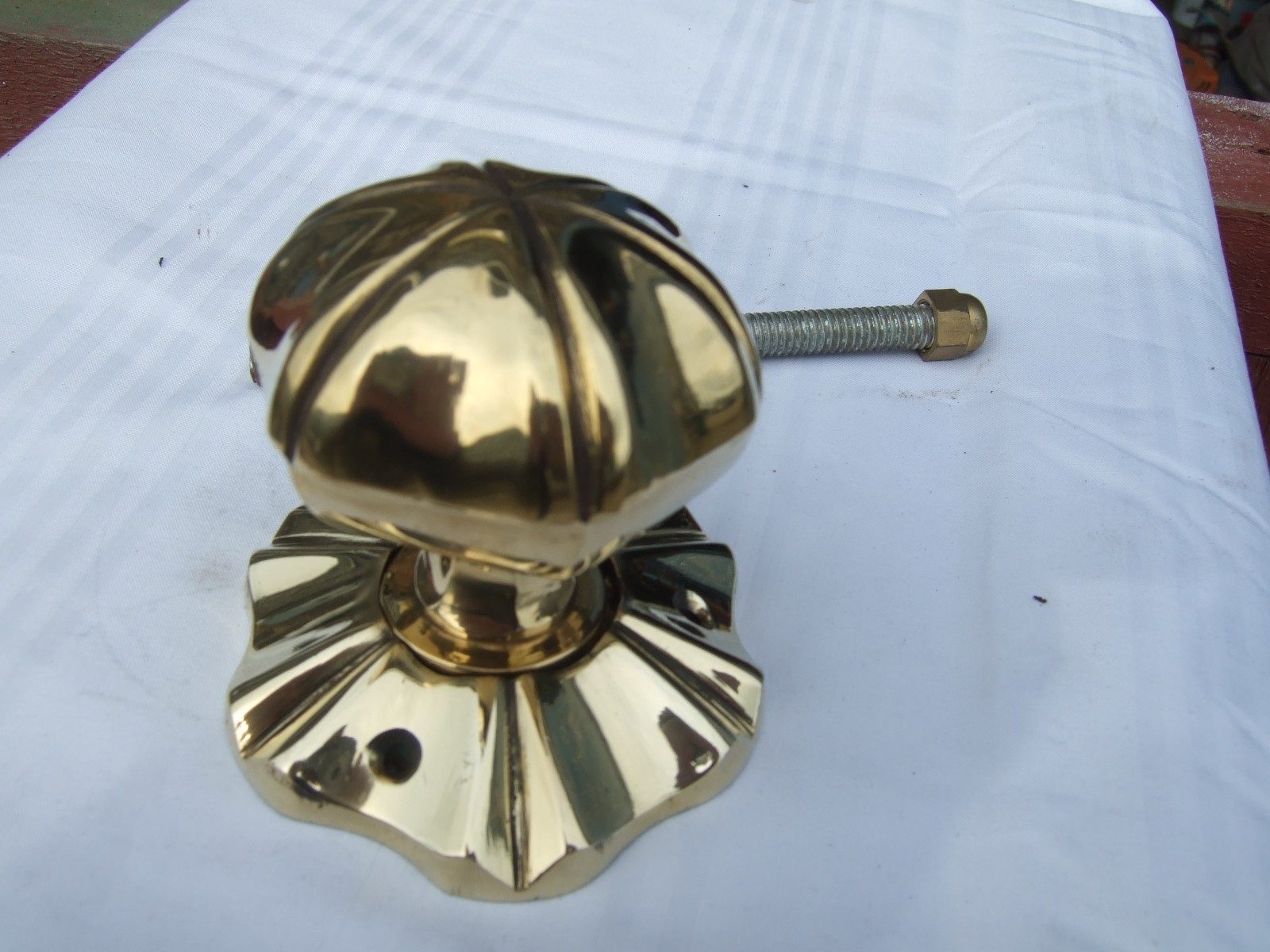 brass centre door pull knob handle ( jelly mould design )
