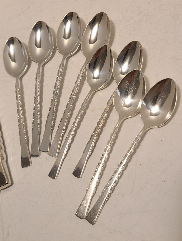 20 Pc International Deep Silver Silverplate Camille 4 Placesettings Set VTG 1971