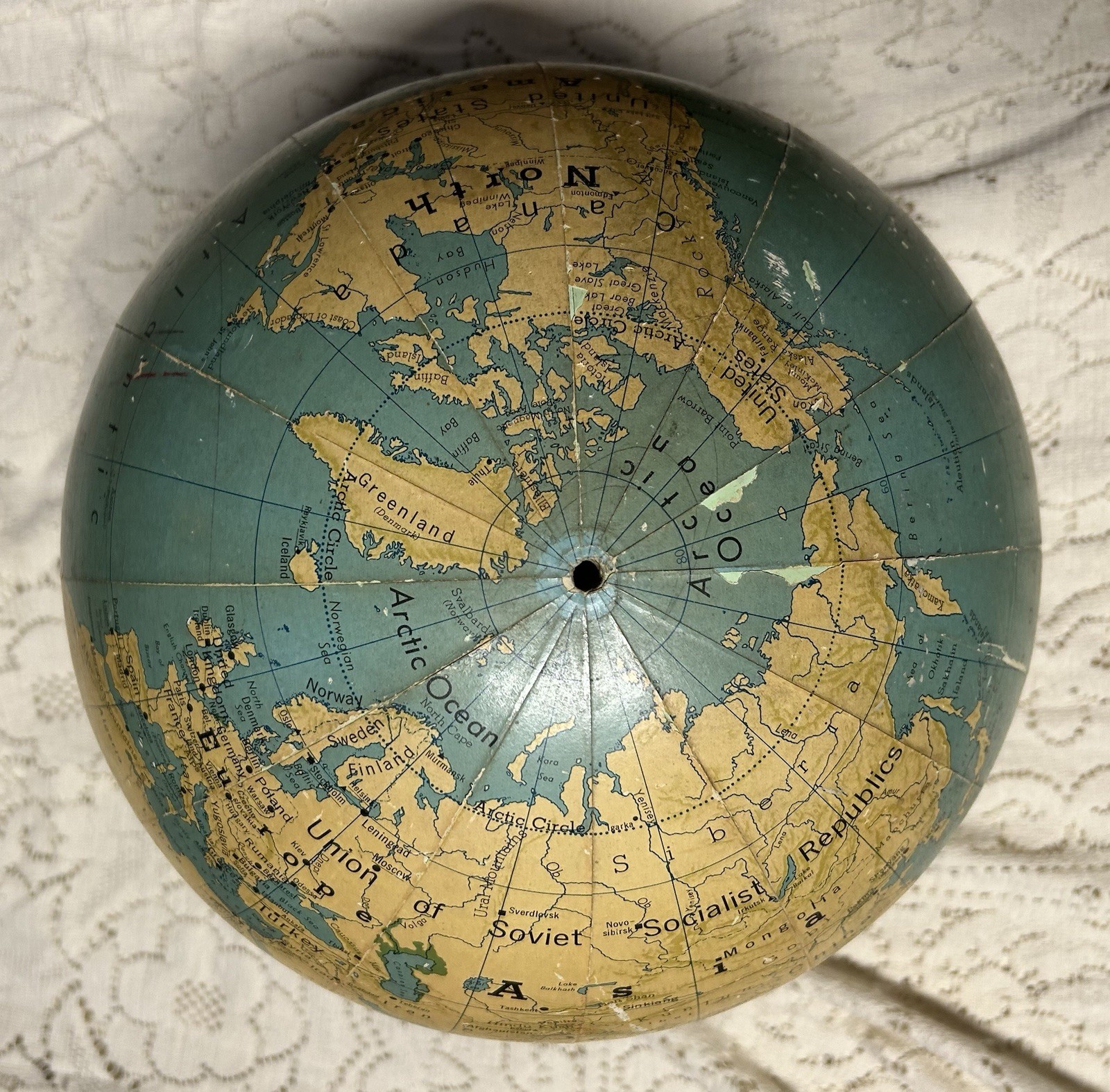 Vintage Denoyer-Geppert Econocraft Basic 1966 Globe 19” Dia. No Stand