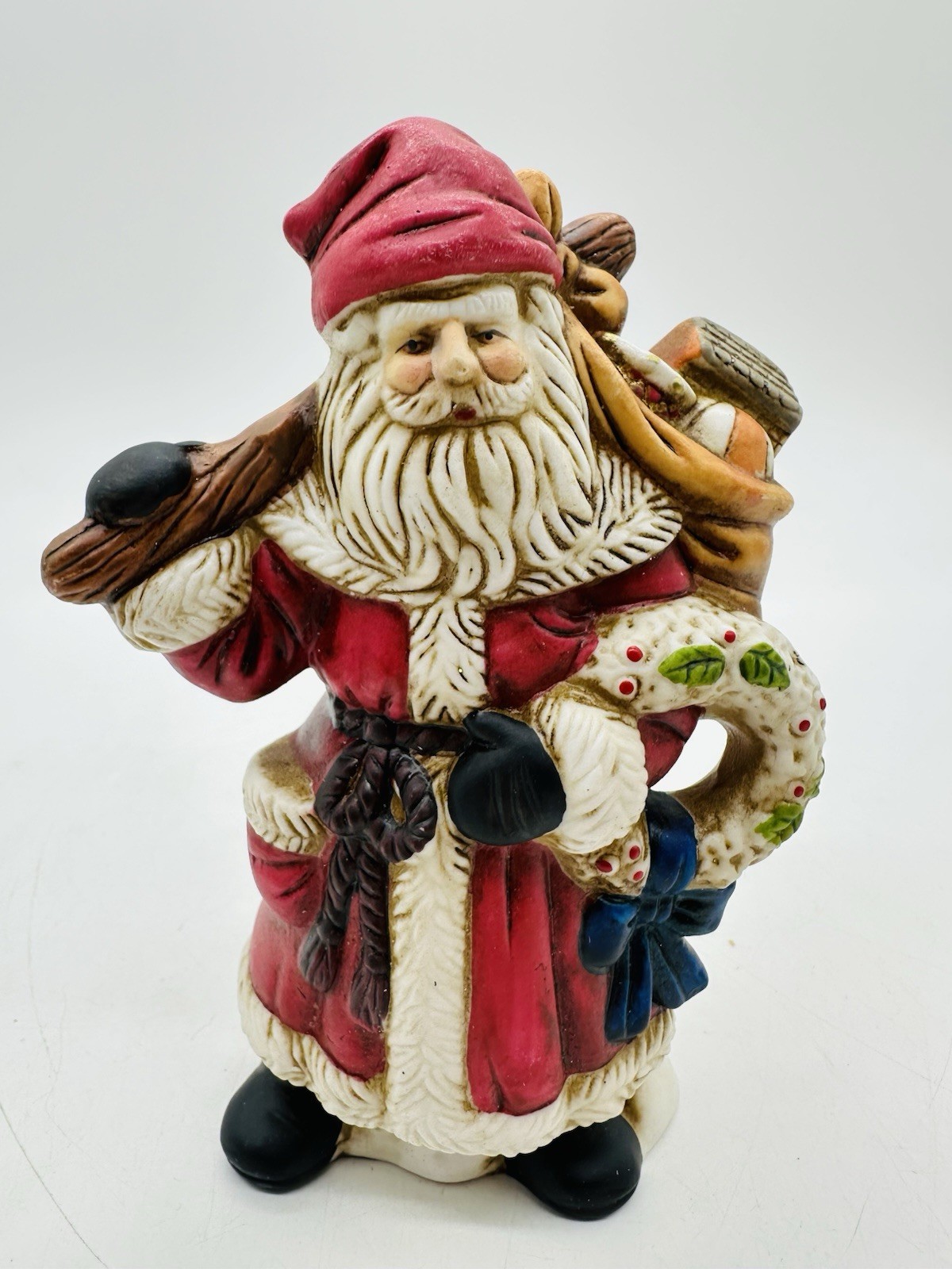 Enesco Santa Claus Belsnickel Figure w Bag of Toys & Wreath Porcelain 6″