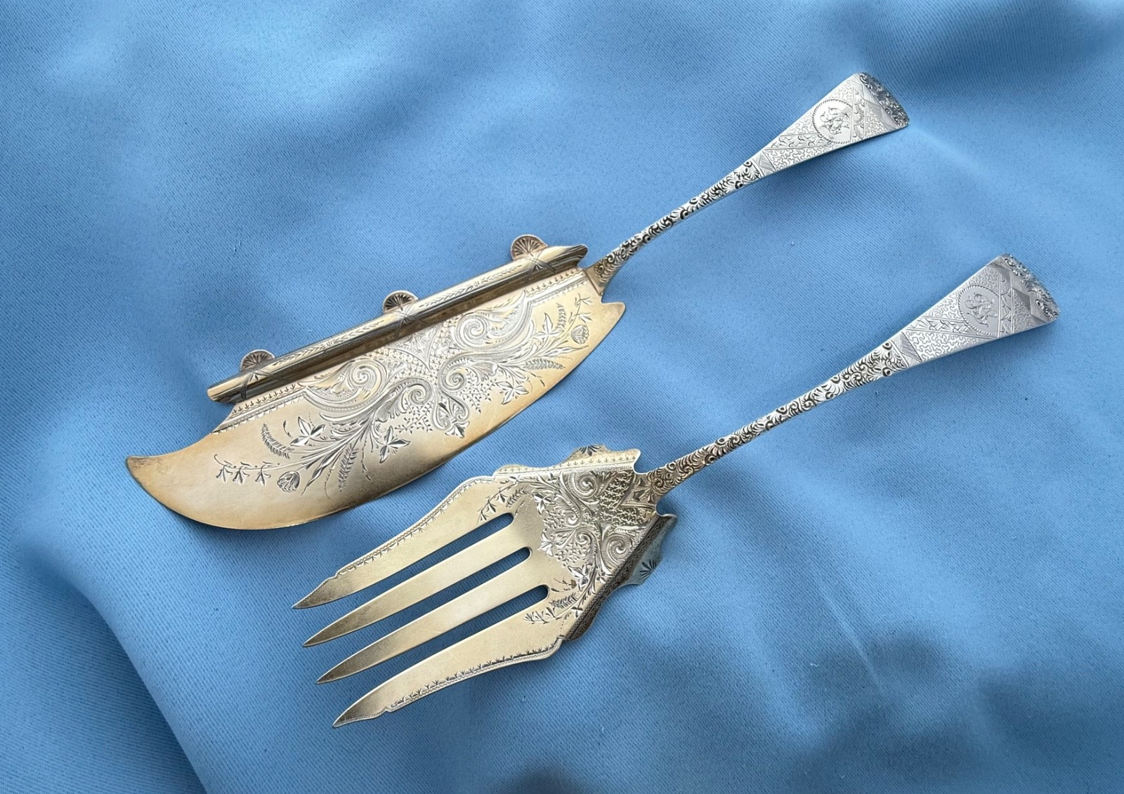 Bailey Banks & Biddle Sterling Fish Server Set Gold Wash 11,12 1/2 Inches Mono