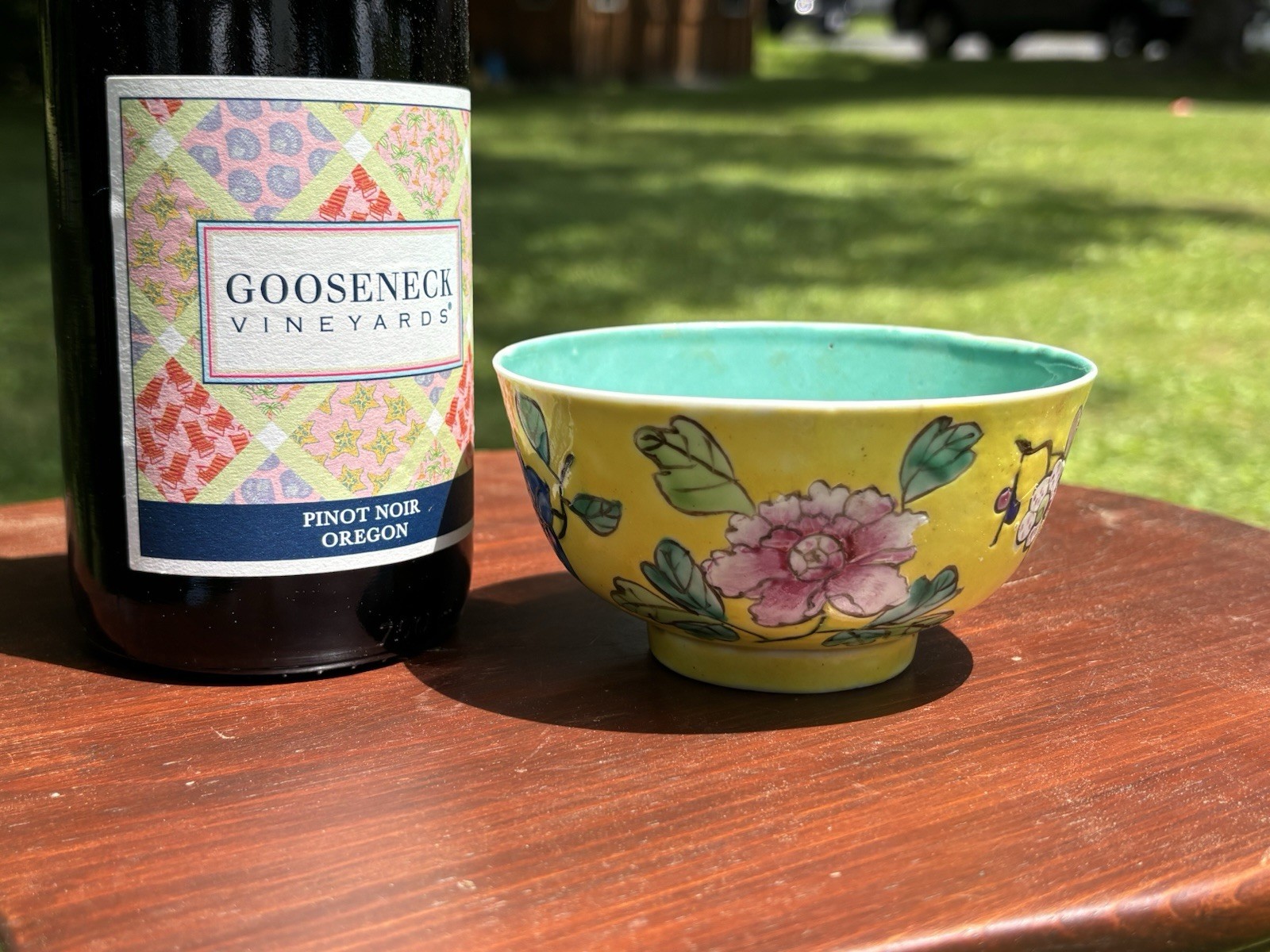 Antique Chinese Famille Rose Porcelain Bowl