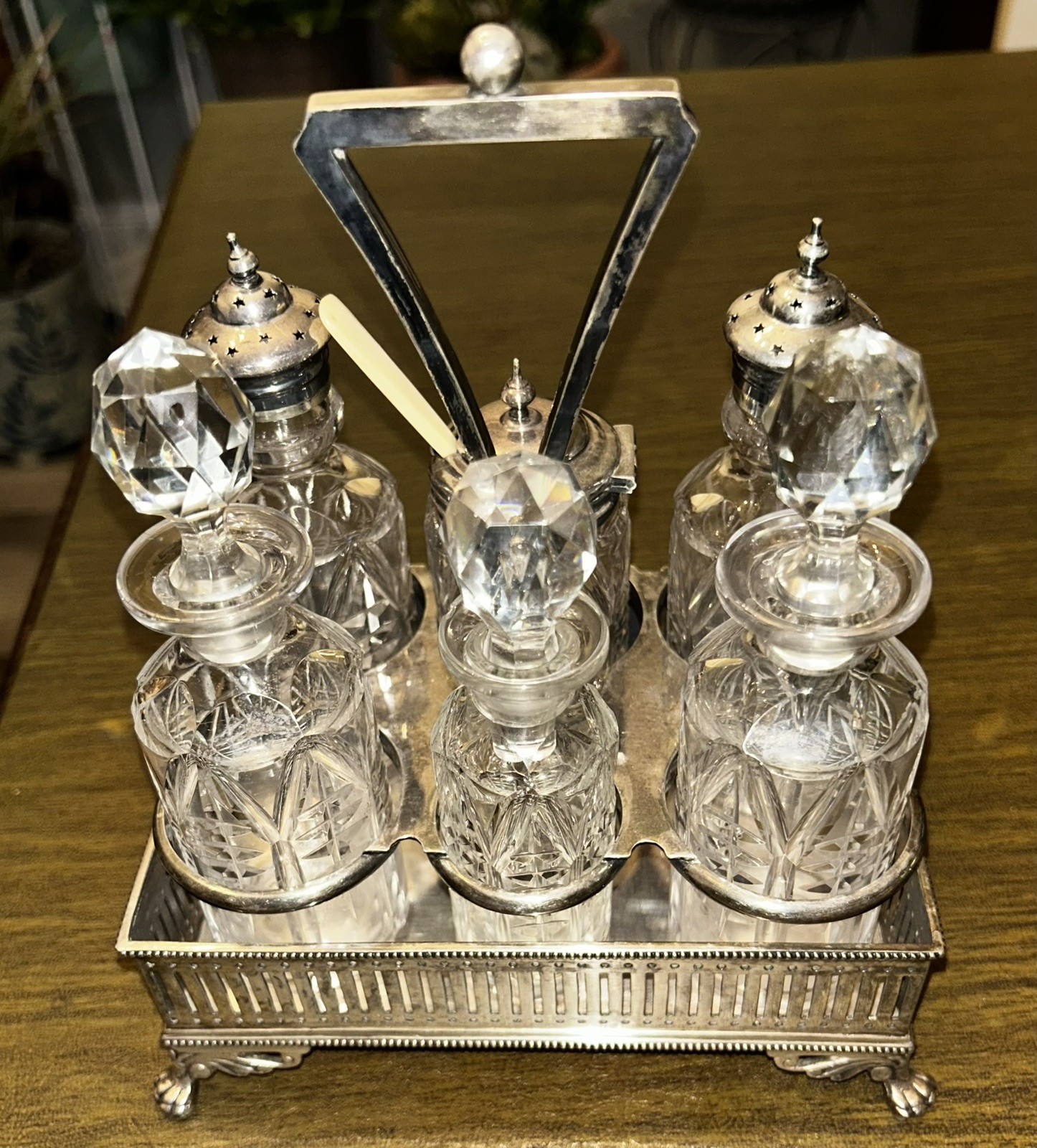Exquisite Antique Walker & Hall Bachelor Cruet/Condiment Set – circa 1900 EC