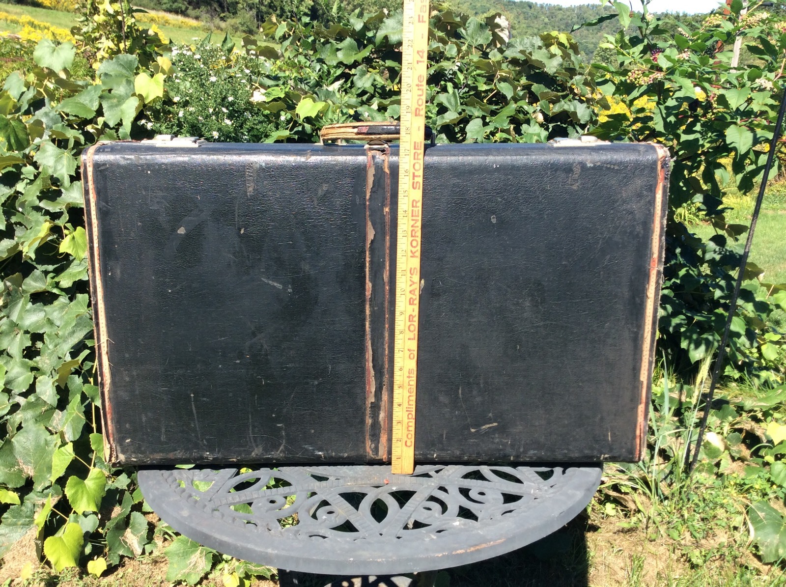Black Hard Top Suitcase Stunning Luggage Wood Lined Dovetailed Corners Vintage