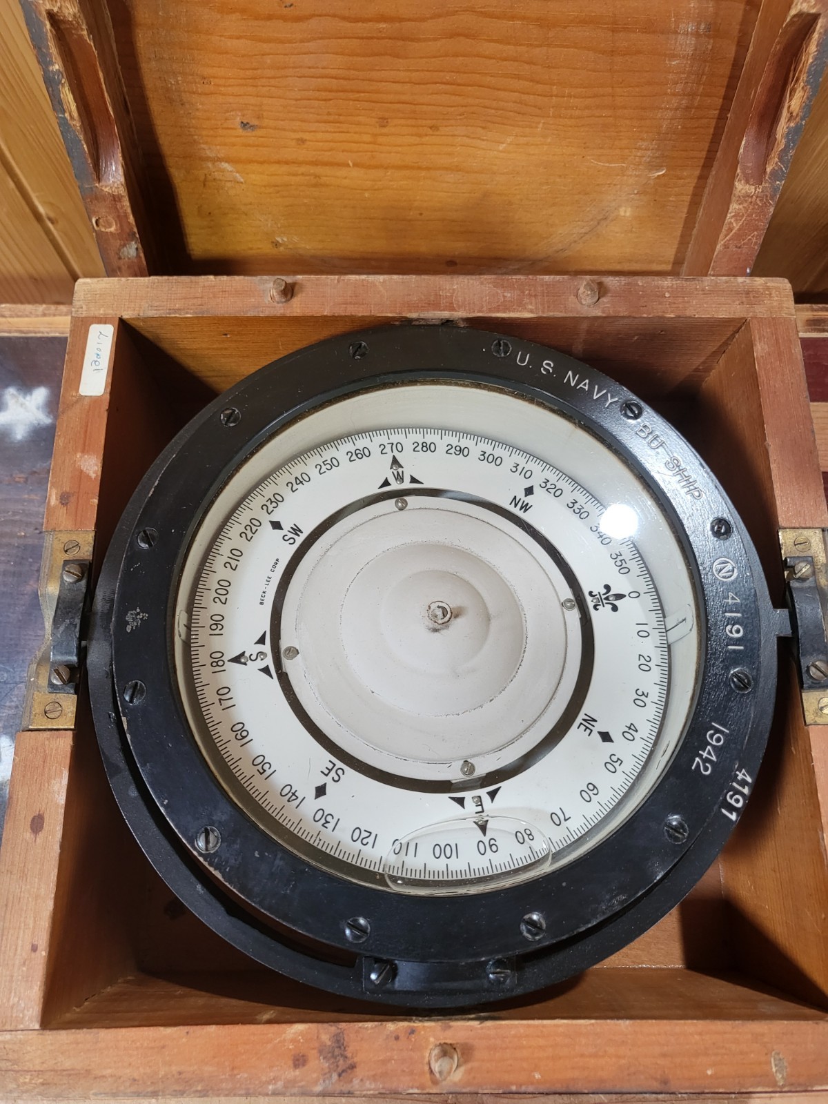 Vintage WW2 Lionel 6 3/4 ” US Navy Ship Compass