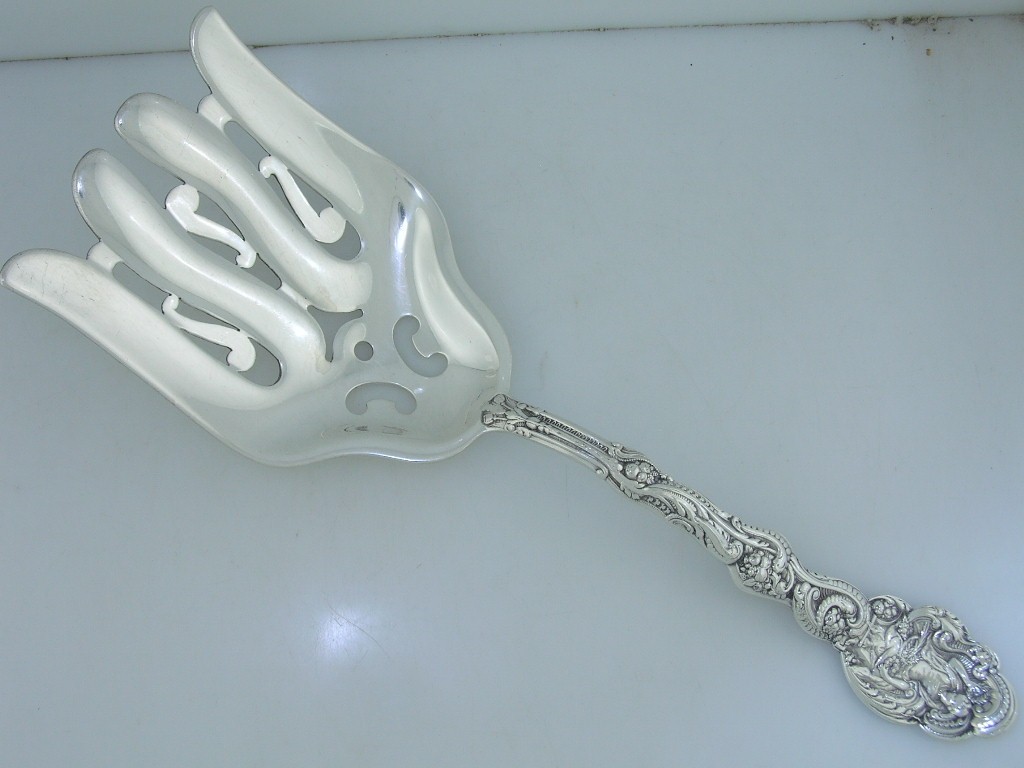 Rare Sterling Silver GORHAM pierced Aparagus Server VERSAILLES 1888