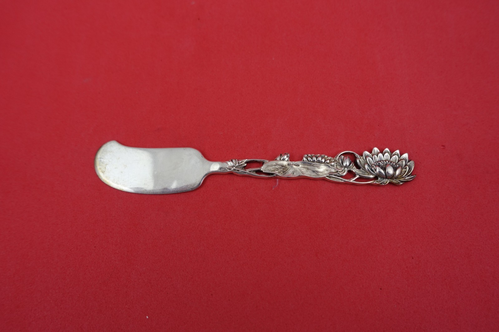 Flora by Shiebler Sterling Silver Pate Knife #9 w/ pond lily pierced 4 5/8″