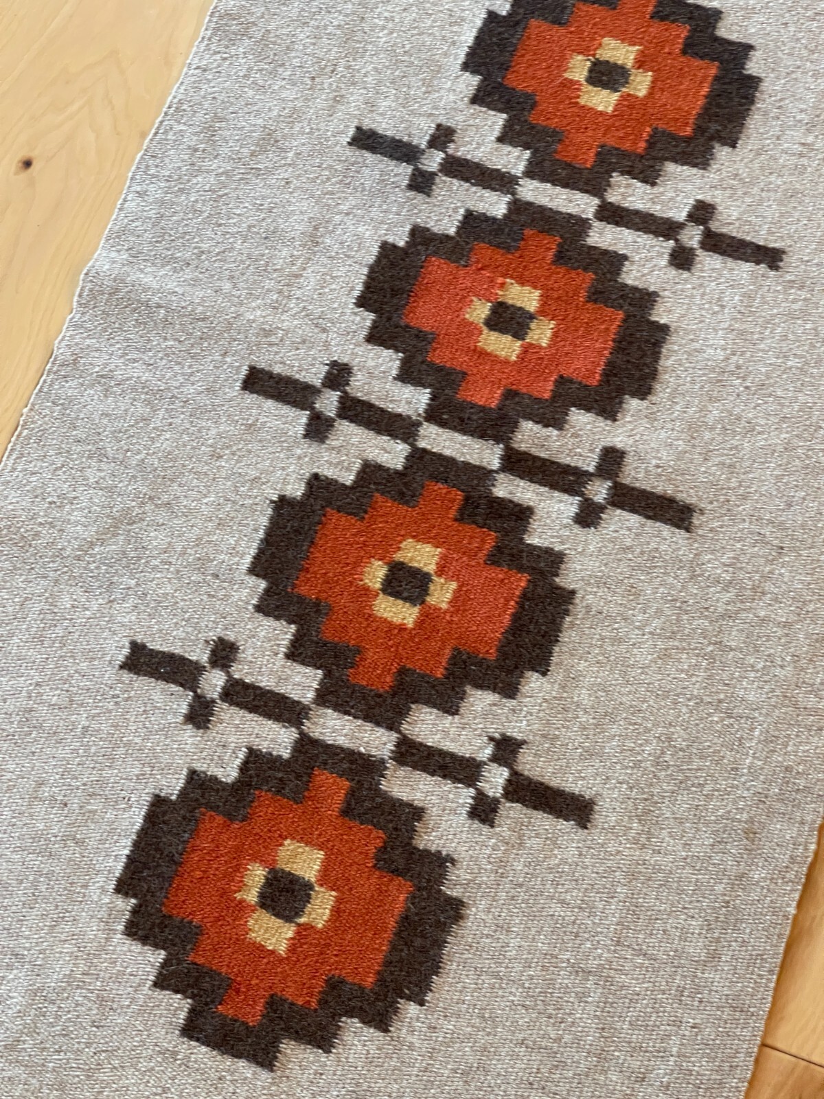 LONG Museum quality Scandinavian veg dyes NORWEGIAN Handwoven Table runner