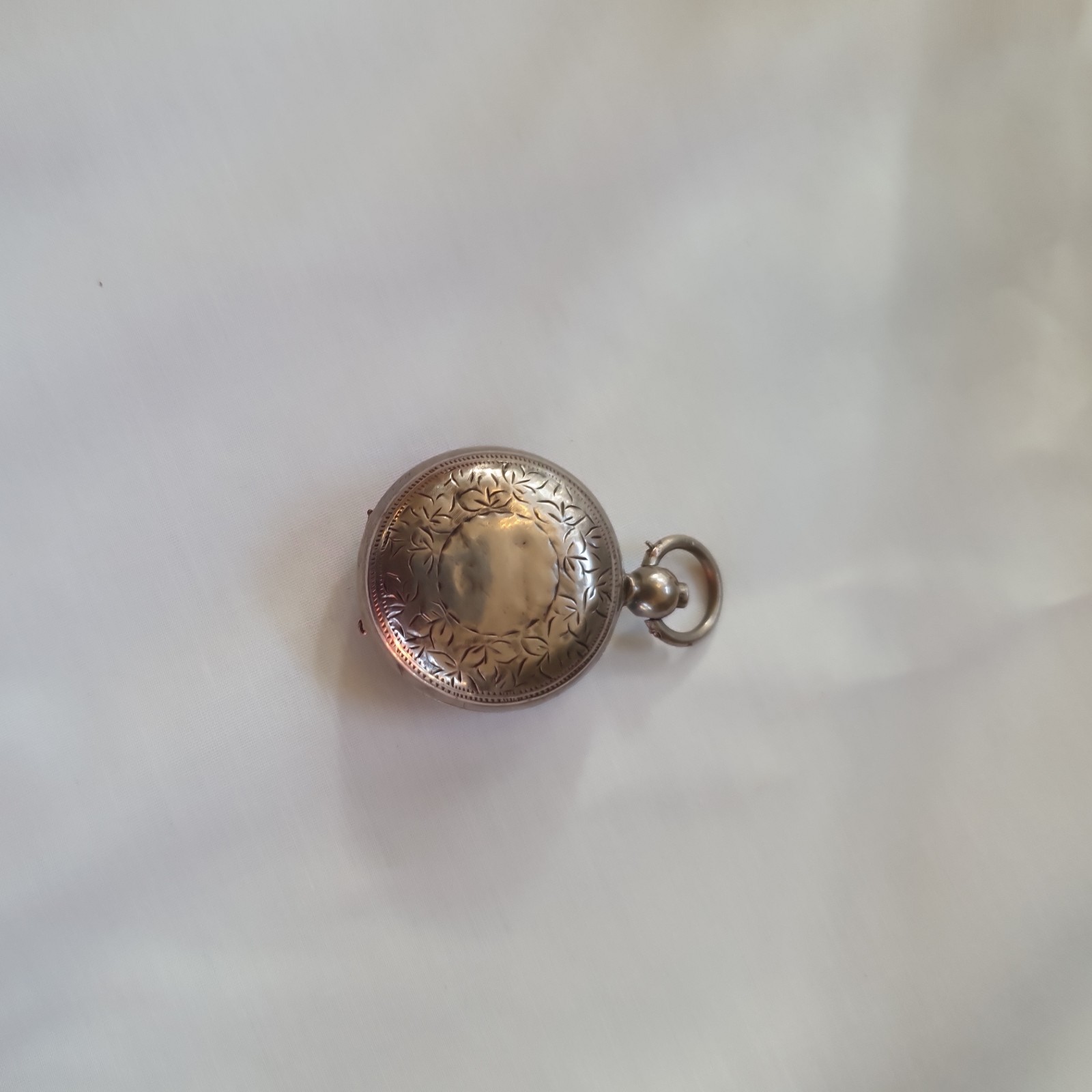 Solid Silver Full Sovereign Case Engraved Body By Joseph Gloster Bham 1906