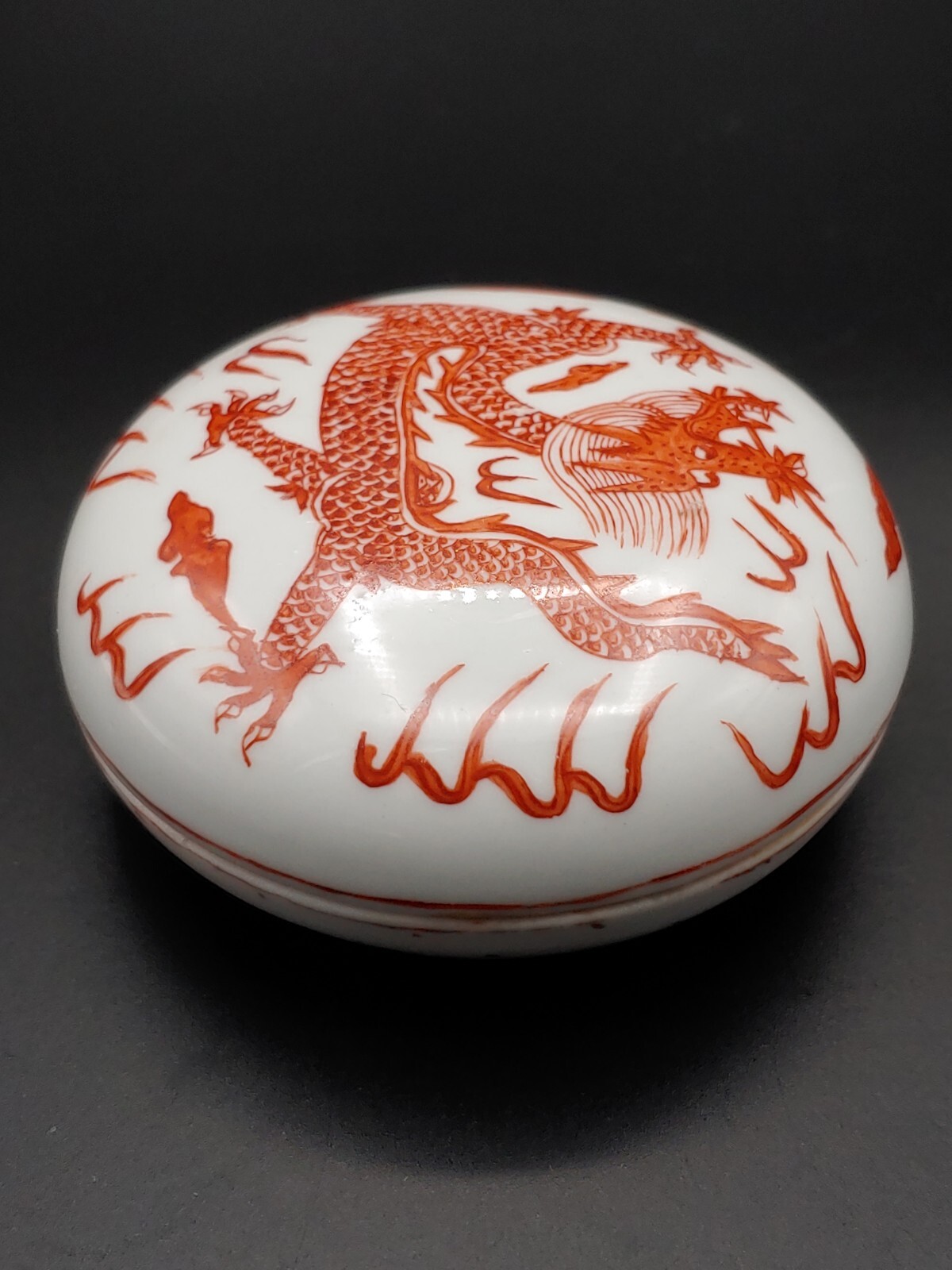 Antique Chinese Iron Red Glaze Porcelain Painted Dragon Artwork Seal Ink Pad Box