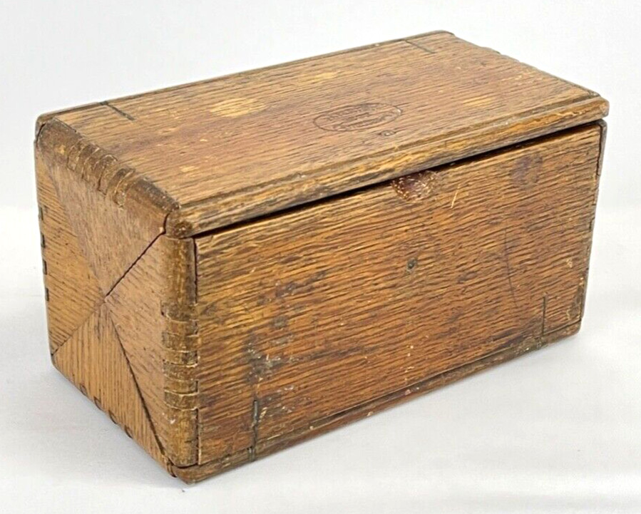 Antique Wooden Singer Sewing Machine Accessory Puzzle Box Roll-Out Patent 1889