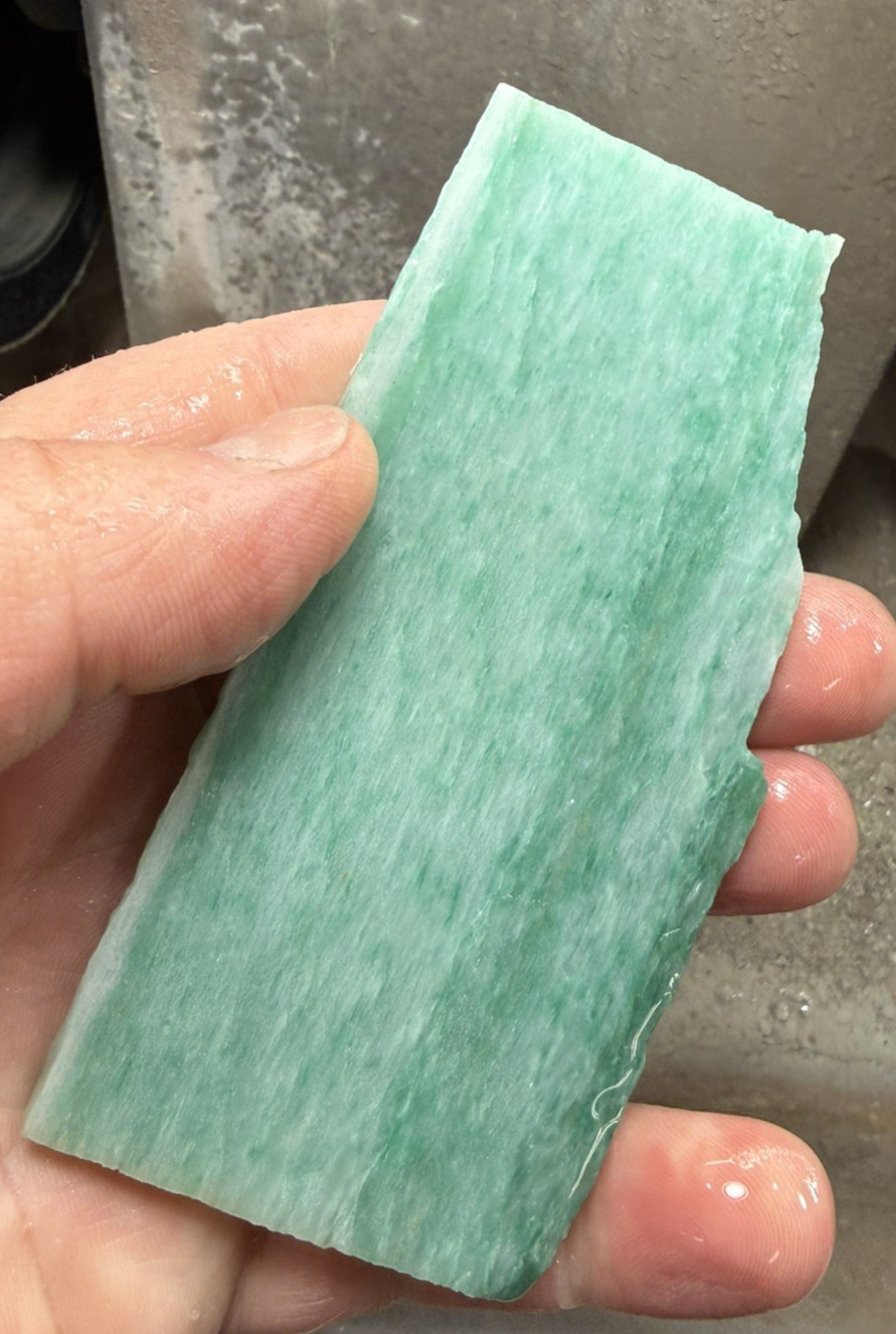 Utah Aventurine slab Rough Rock Lapidary cabbing 105 grams