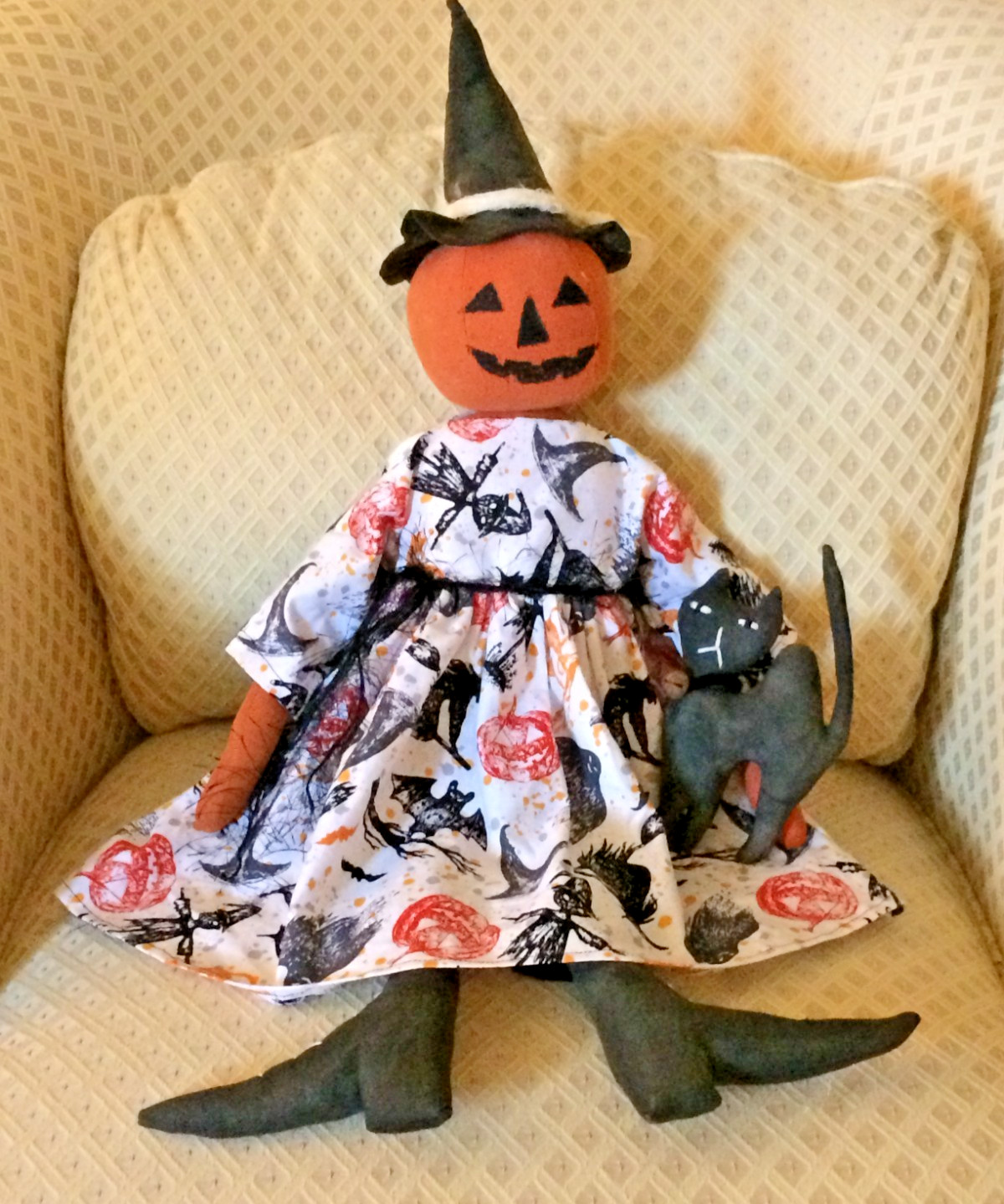 Primitive Halloween PUMPKIN HEAD DOLL & BLACK CAT – Handmade Folk Art Home Decor