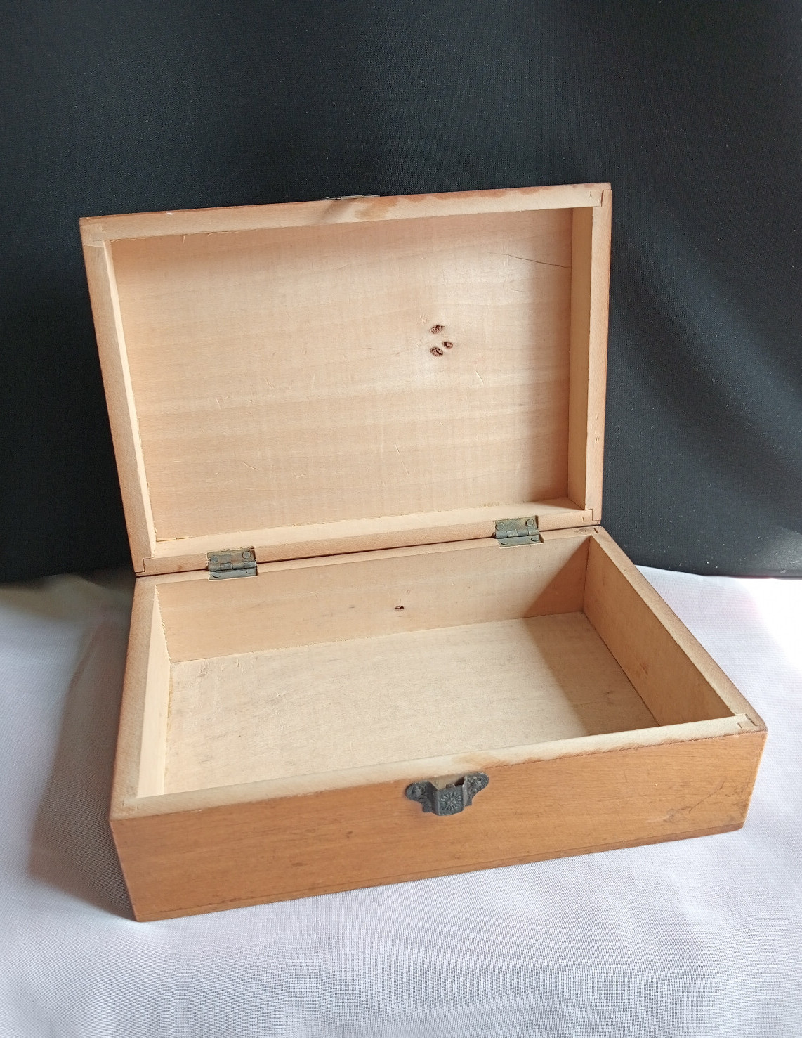 Antique Mauchline Ware Patterned Sewing Box Arundel Castle Acorn Orchid Rose