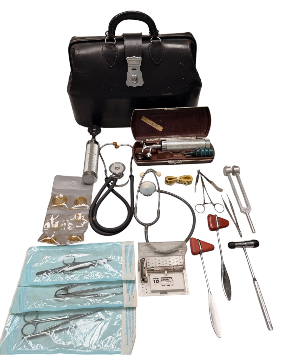Vintage Estate Doctors Bag Kit Littmann Stethoscope Welch Allyn As Is Display