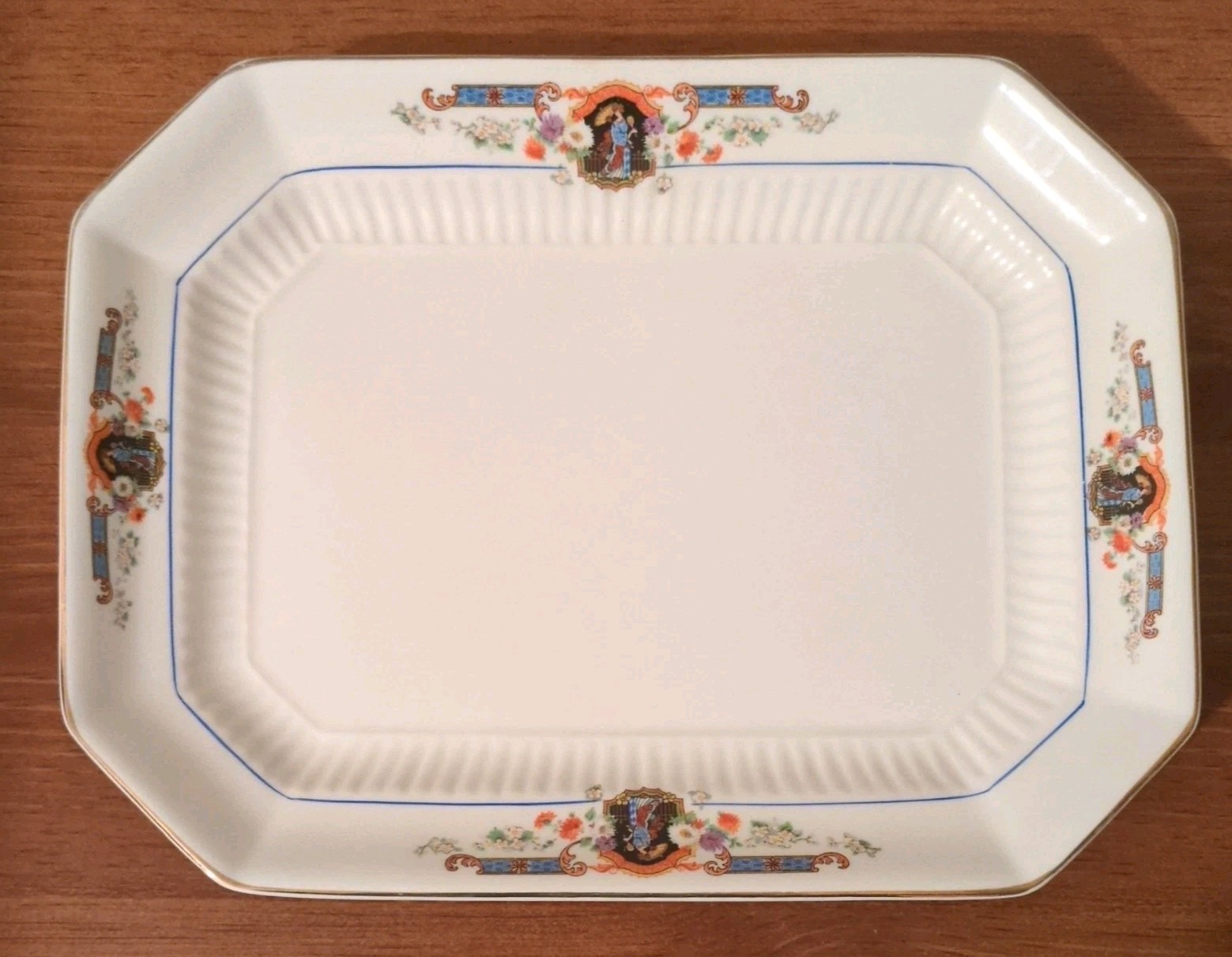 Belleview E. H. S. 1900s Geschia Girl Pattern Serving Plater Gold Rim 11″ x 8.5″