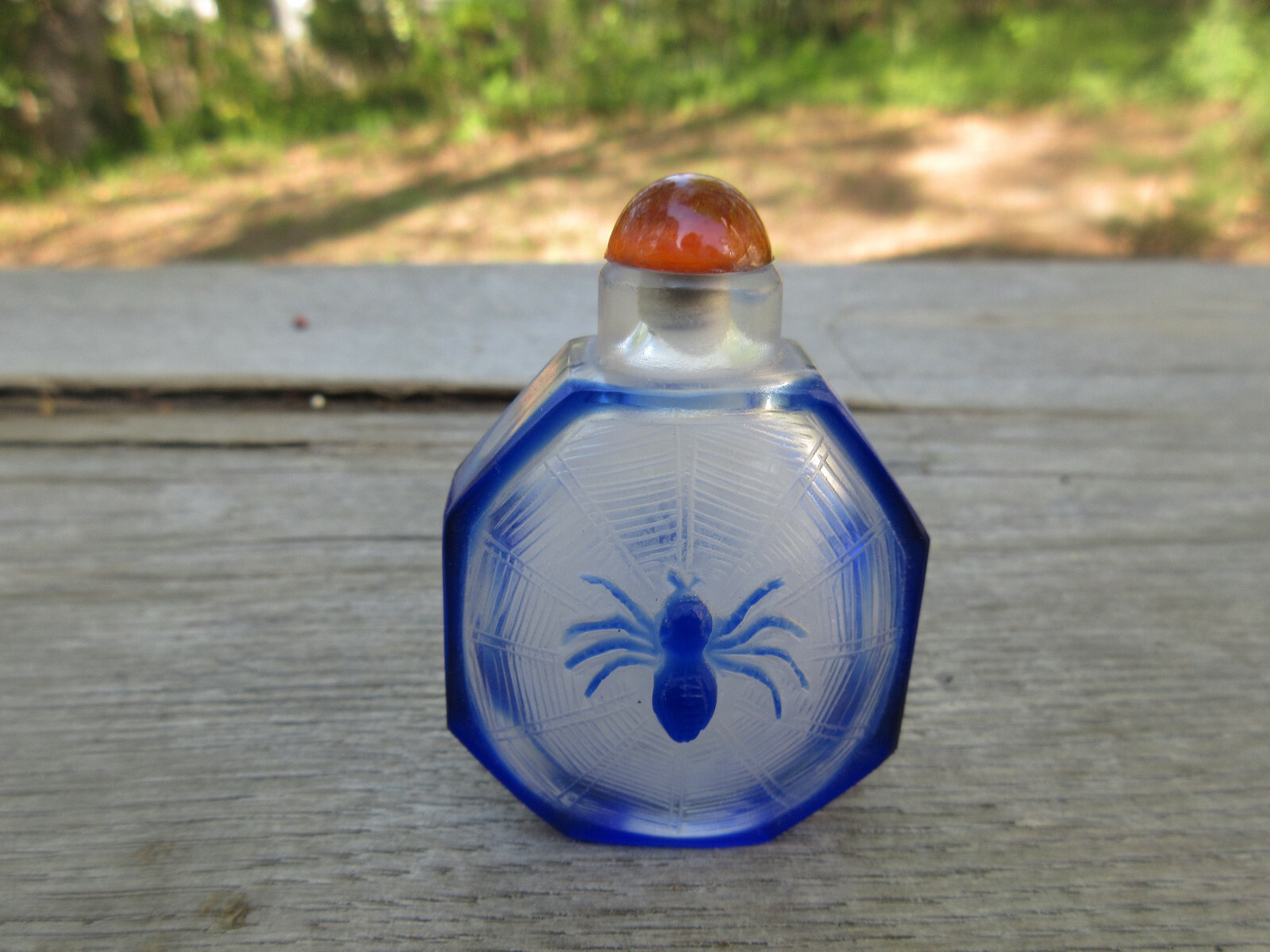 Antique Chinese Peiking Glass Spider Snuff Bottle Cameo Blue with Amber Top