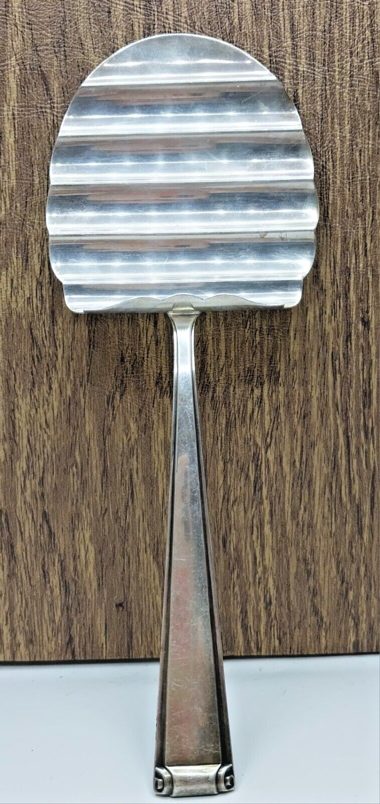 Vintage Wellner (100) ( 4.5) German Silver Plated Asparagus Lifter Server 9″