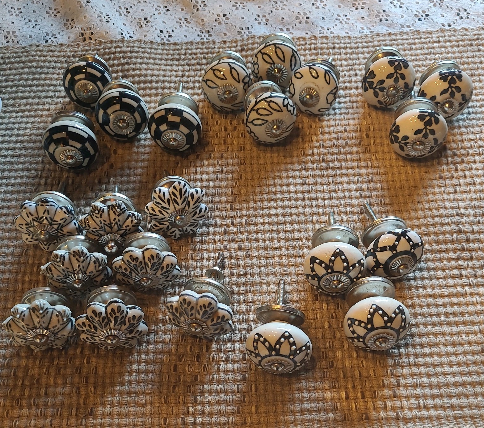 Black & White Cream Rare Hand Painted Ceramic Knobs Cabinet Drawer Pulls 39 Pc