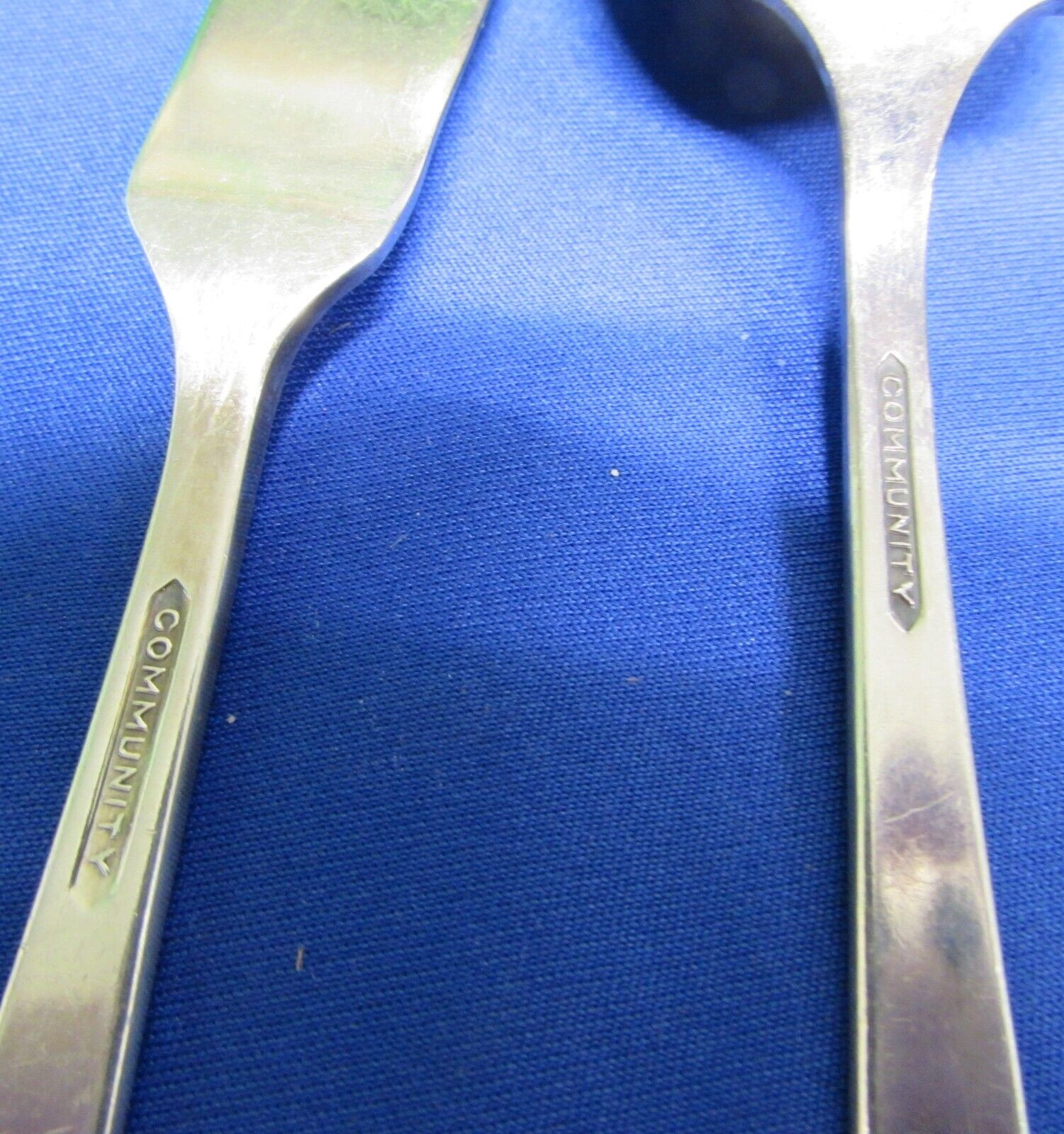 Community Oneida Silver Plate CORONATION Master Butter Knife & Sugar Spoon