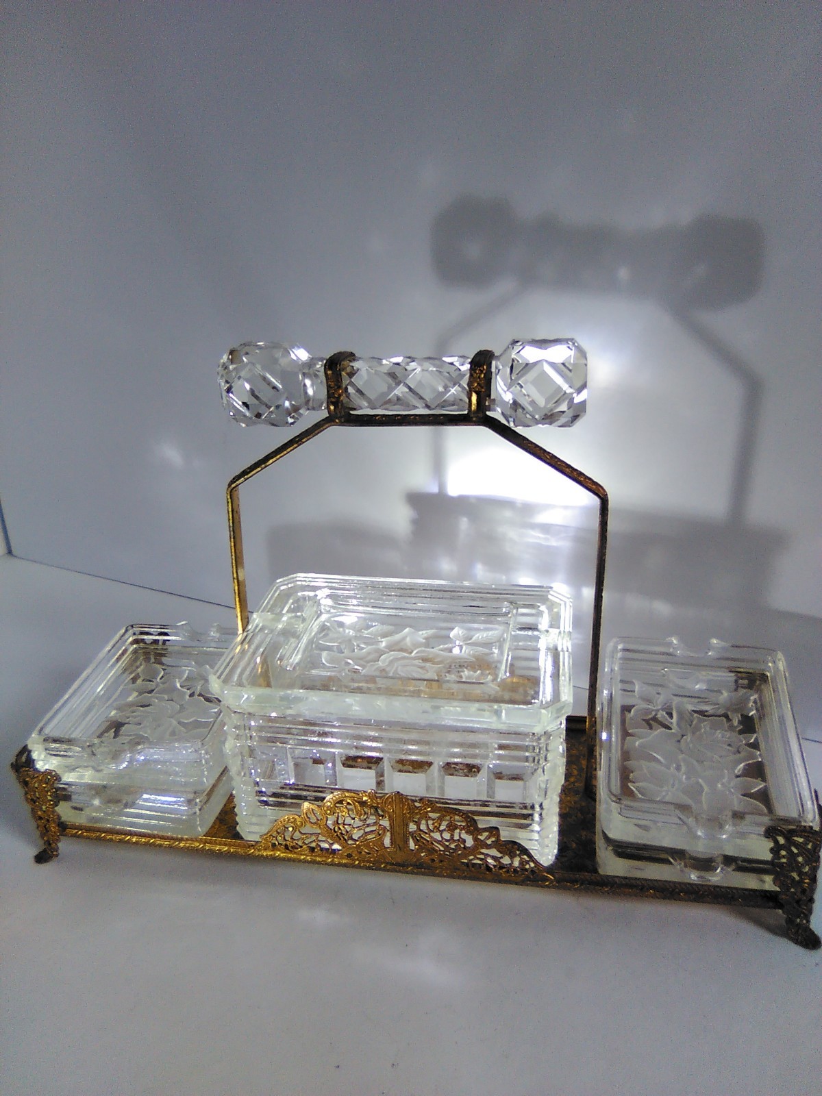 **RARE** VTG. FRENCH ORMOLU FILIGREE GOLD TONE & CRYSTAL GLASS SMOKING SET